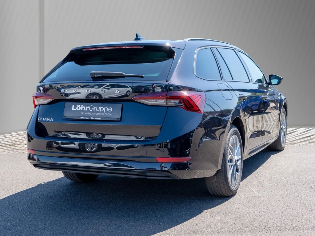 Škoda-Octavia-image-3