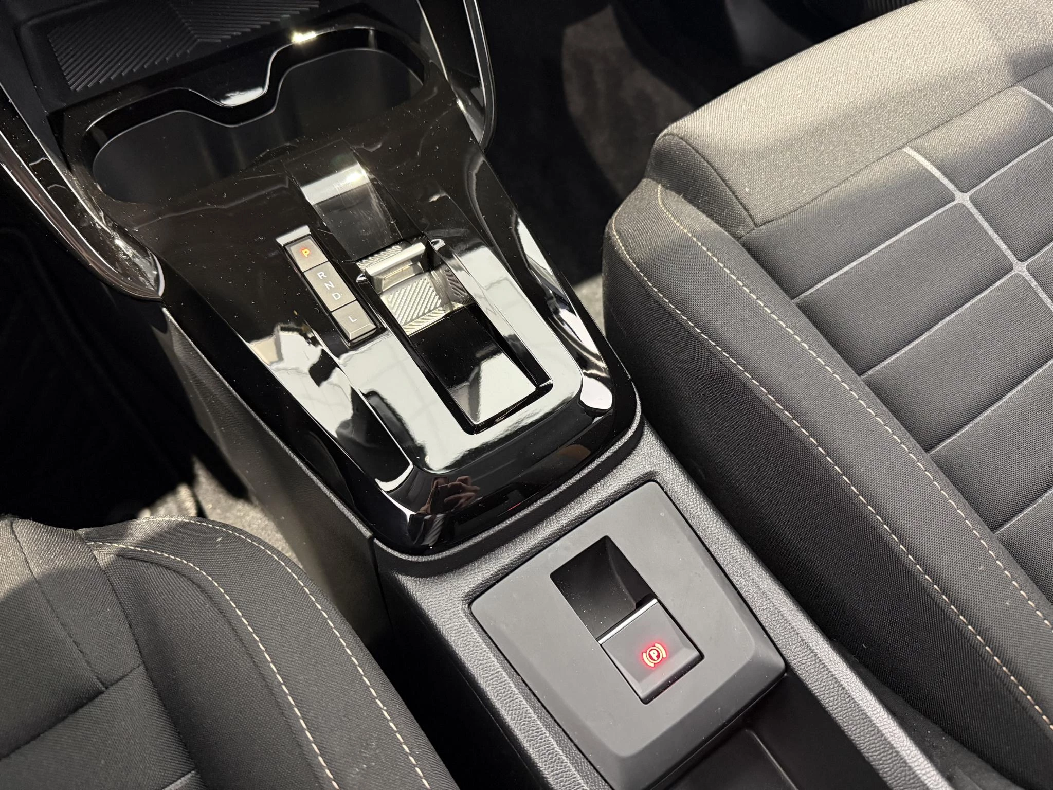 Citroën C3 Aircross 1.2 Hybrid 145pk Plus