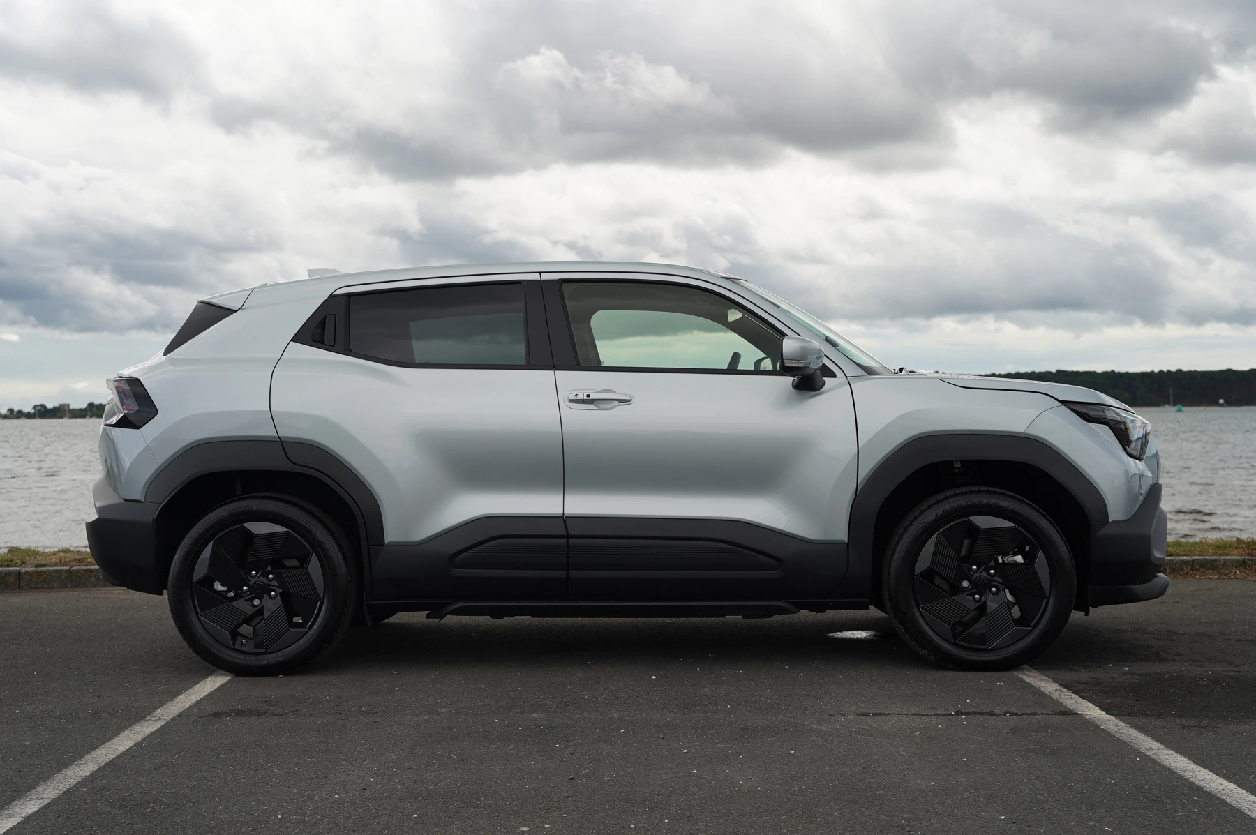 Suzuki-e Vitara-image-3