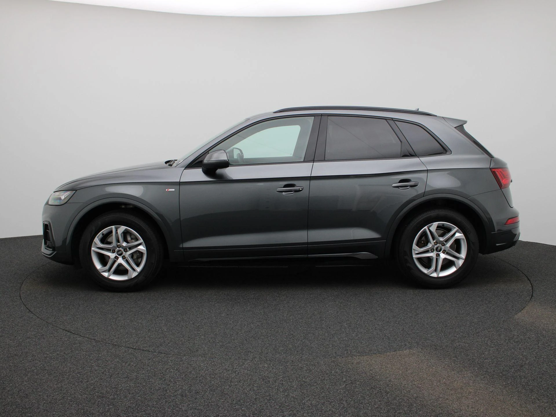 Audi-Q5-image-3