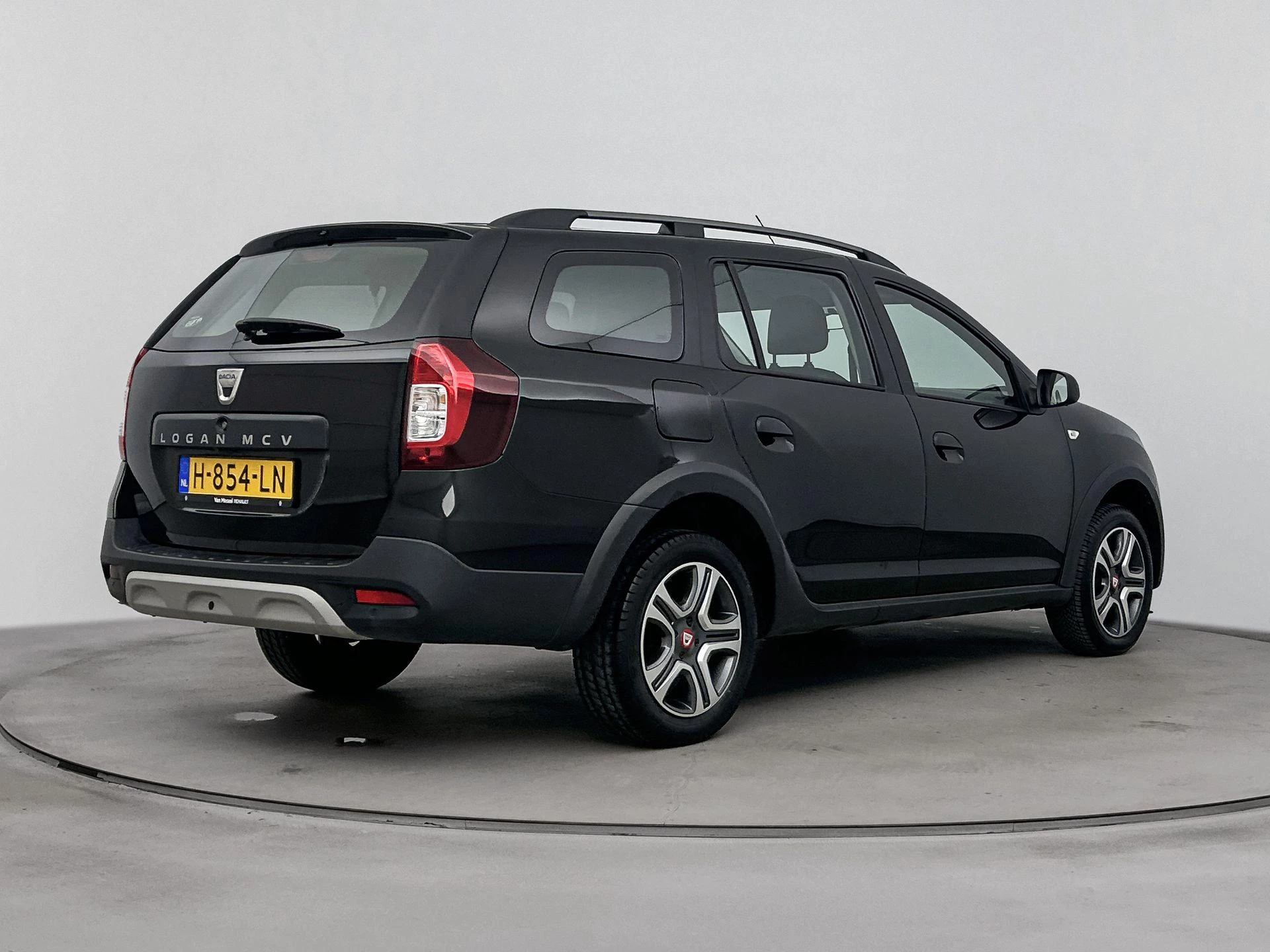 Dacia-Logan-image-3