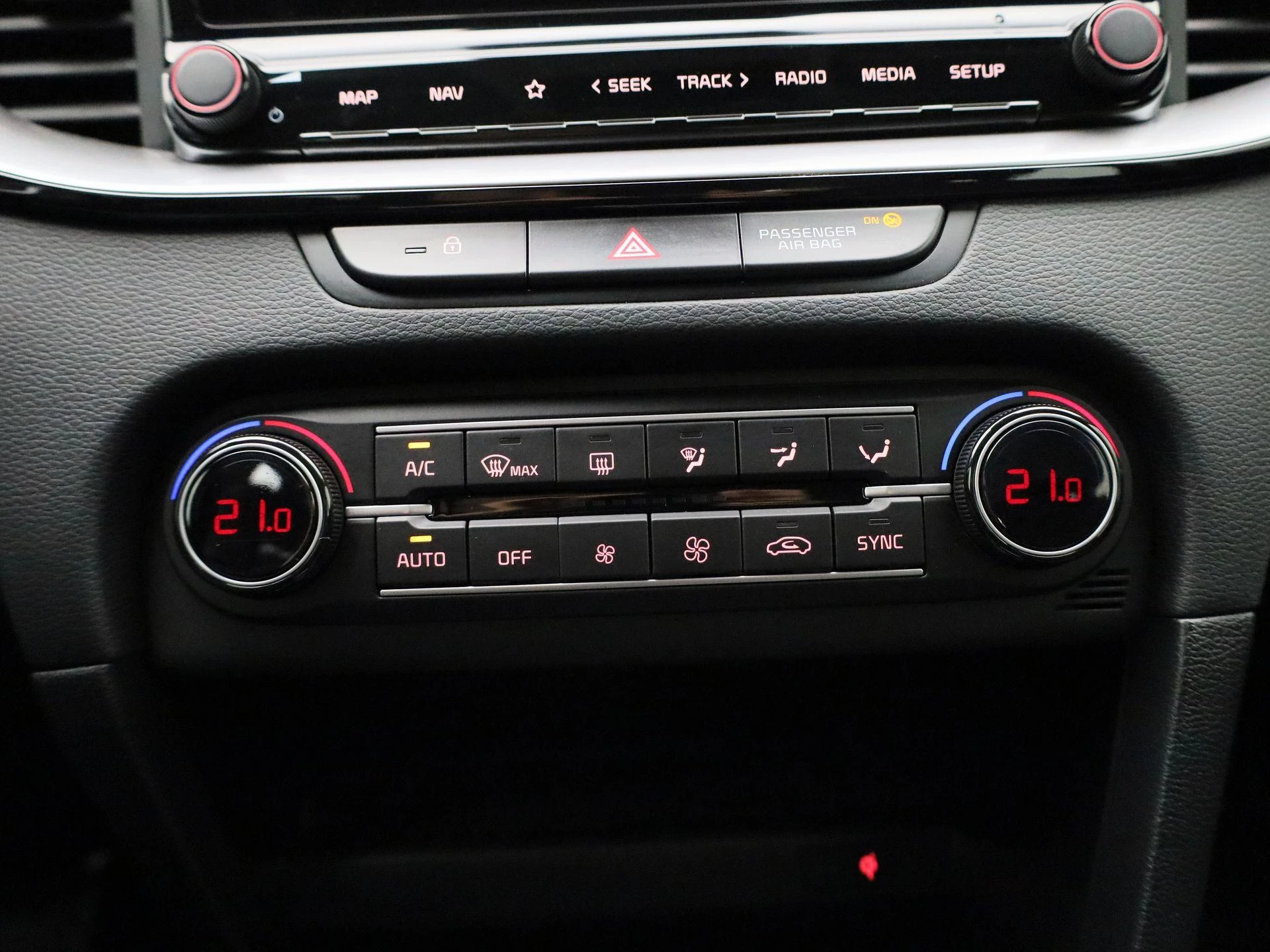 Kia-Ceed Sportswagon-image-17