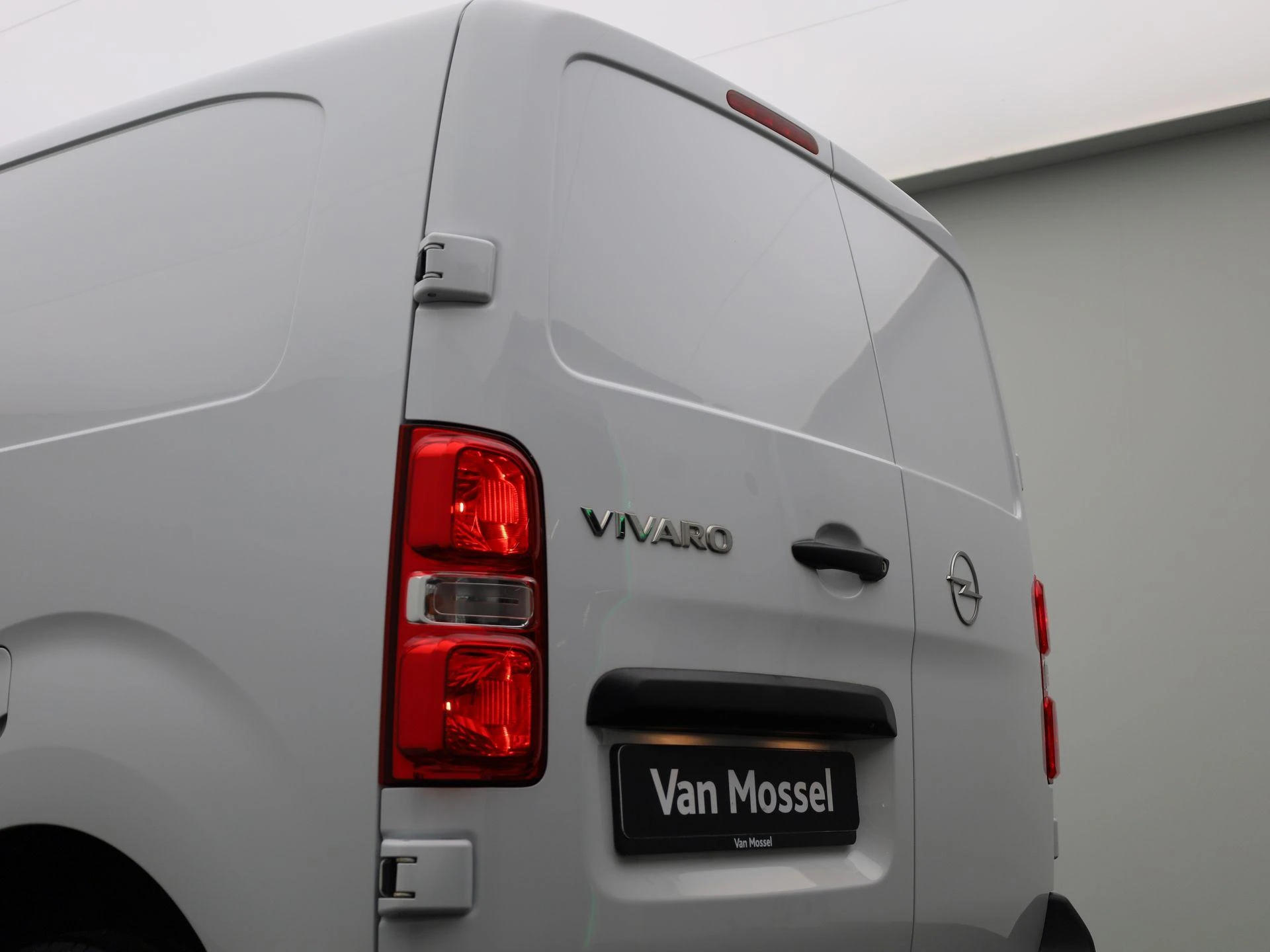 Opel-Vivaro-image-41
