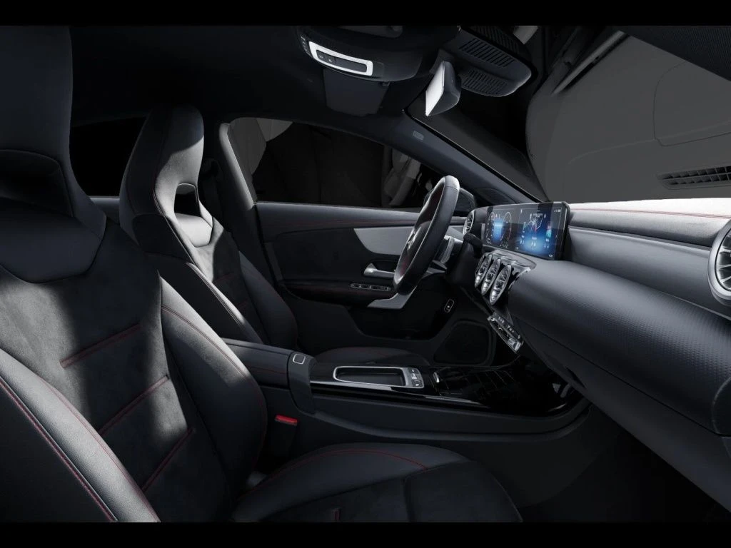 Mercedes-Benz-CLA 200 d-image-10