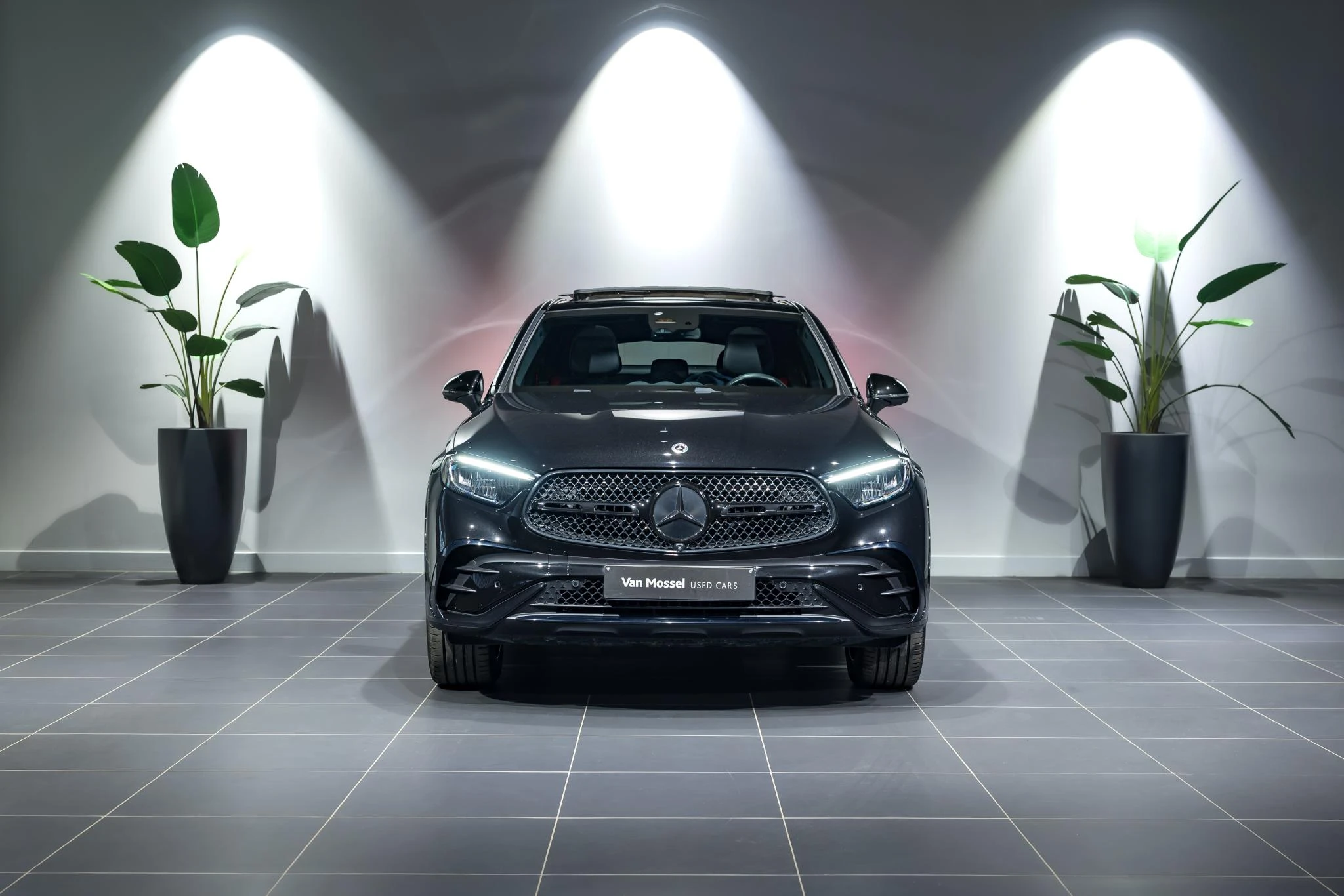 Mercedes-Benz-GLC-image-1