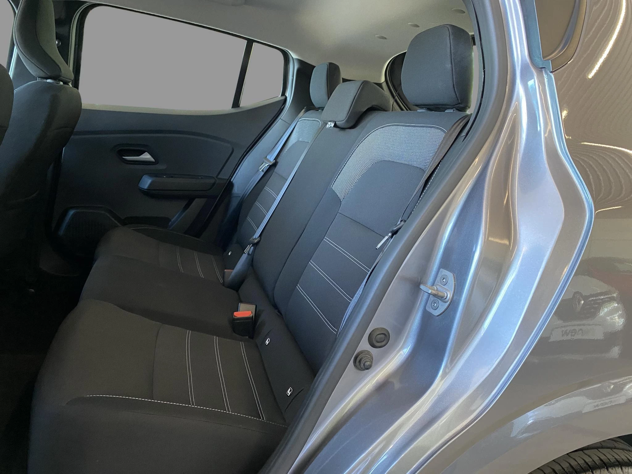 Dacia-Sandero-image-13