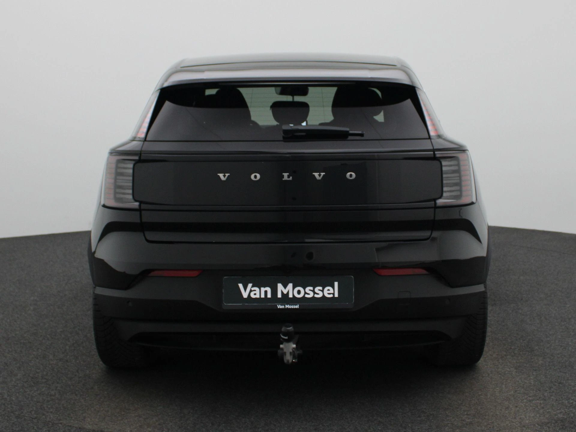 Volvo-EX30-image-4