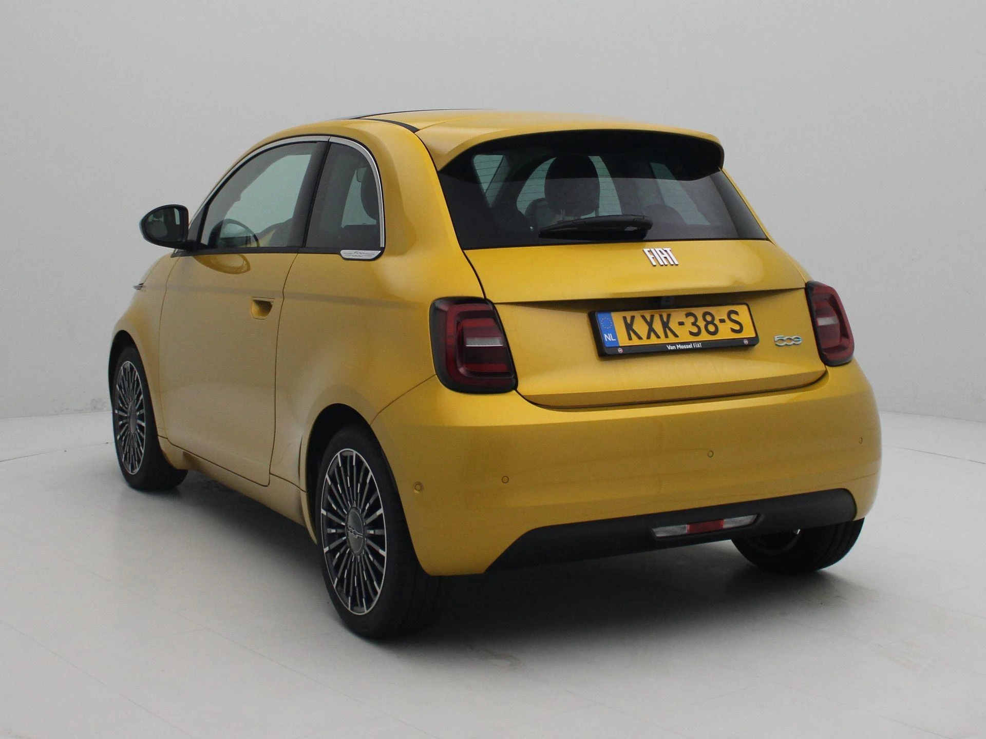 Fiat-500-image-1