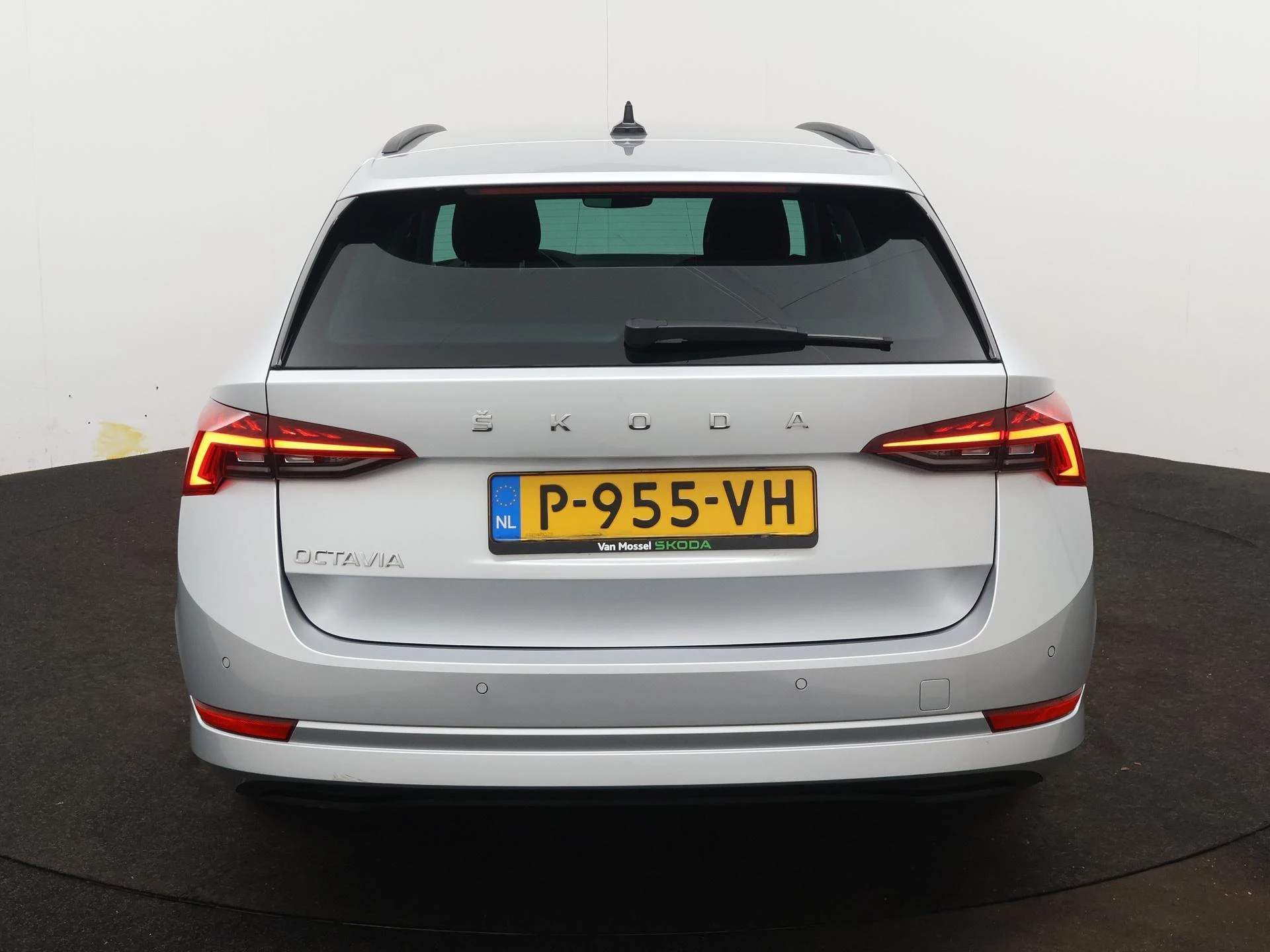 Škoda-Octavia-image-2