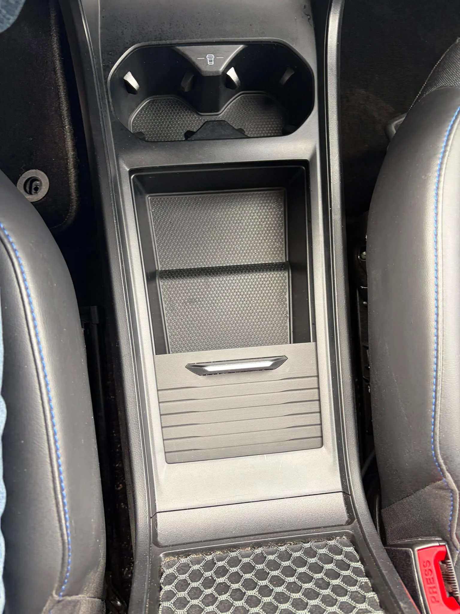 MG MG4 64 kWh Luxury