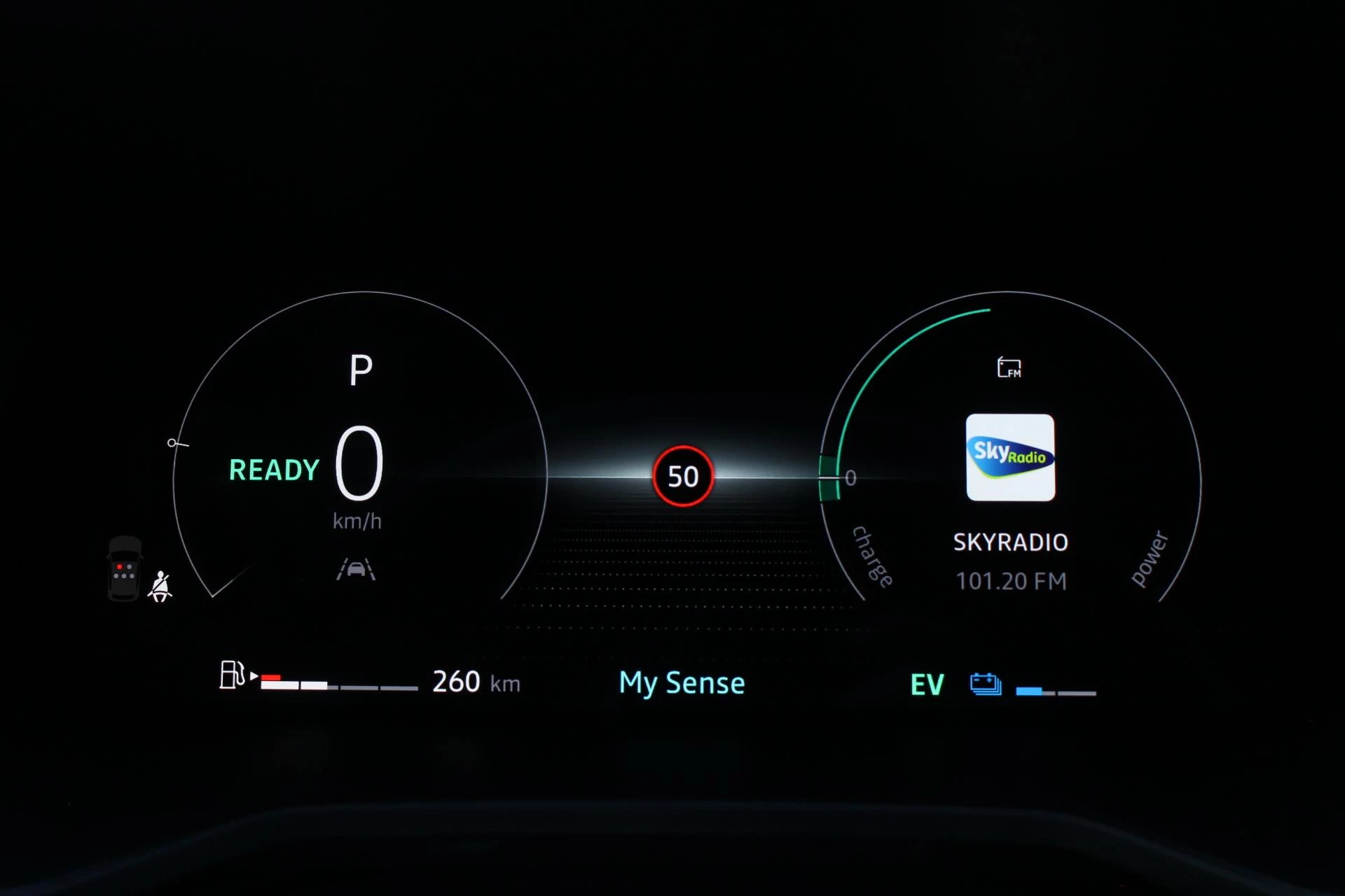 Renault-Clio-image-16