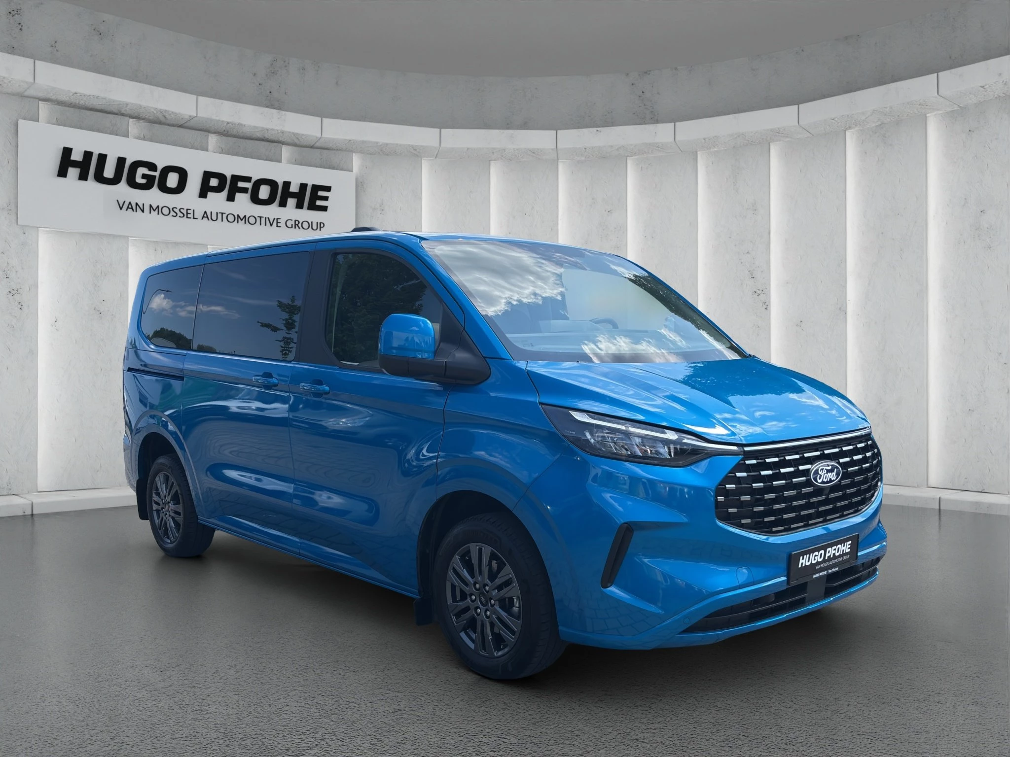 Ford Tourneo Custom Titanium L1 Aut.*AHK*NAVI*LED*SHZ*LRHZ*WSH