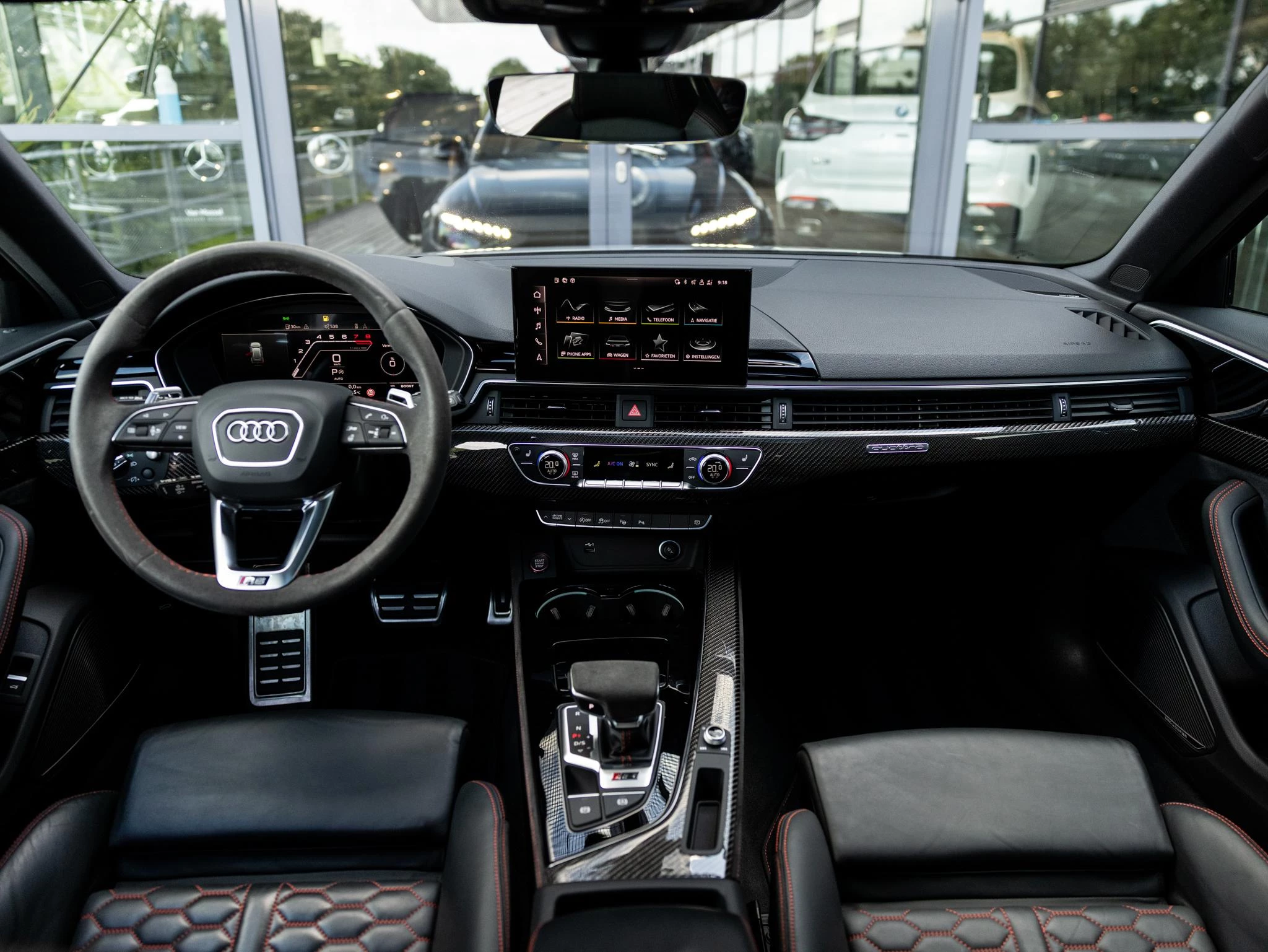 Audi RS4 Avant 2.9 TFSI RS 4 quattro competition plus kuipstoelen