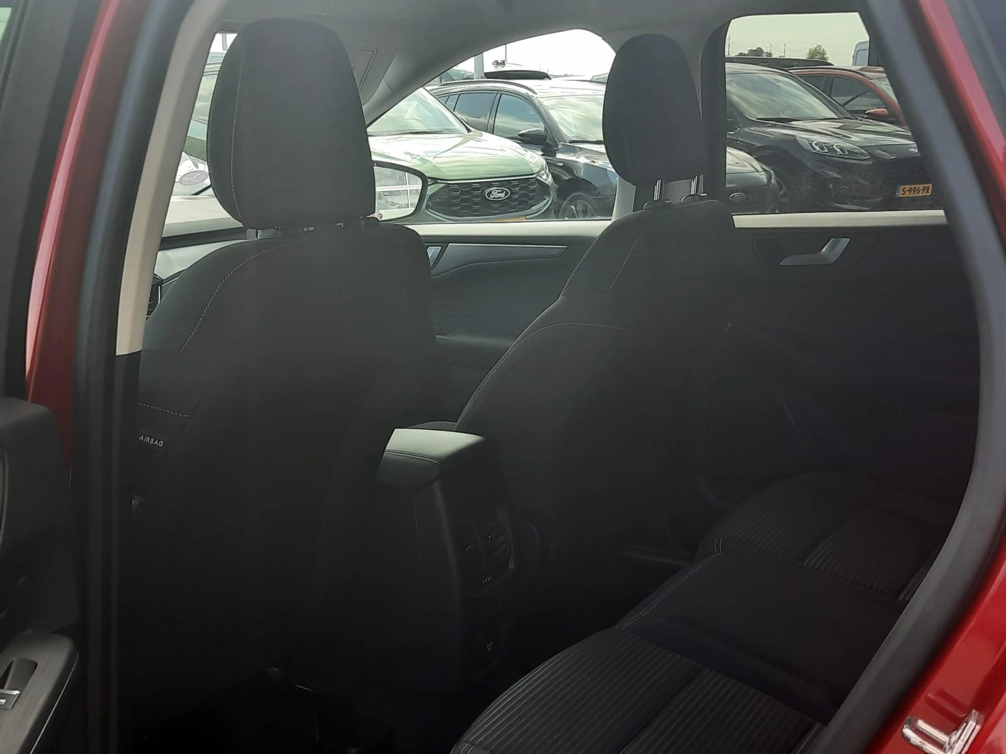 Ford-Kuga-image-8
