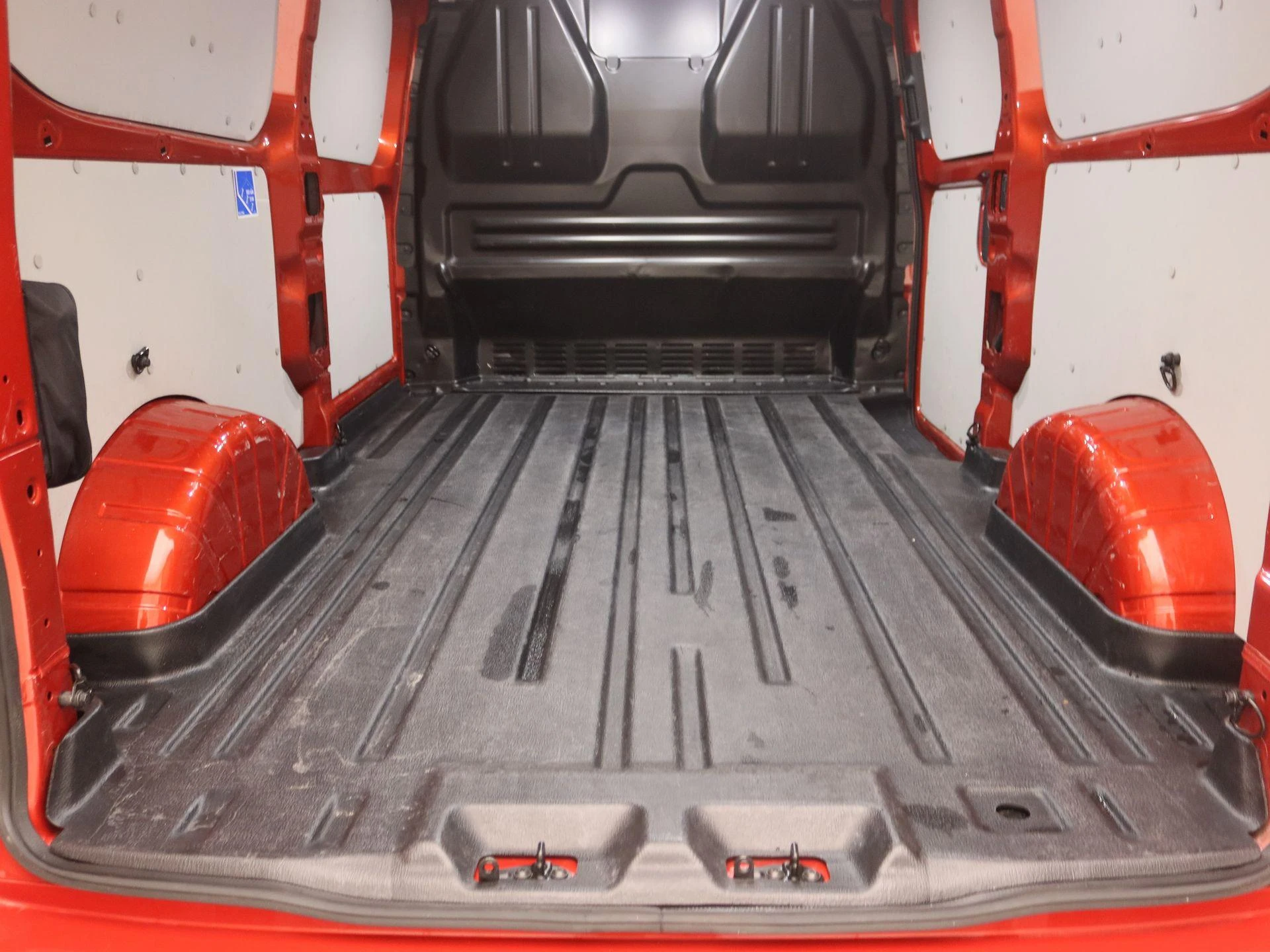 Ford-Transit Custom-image-10