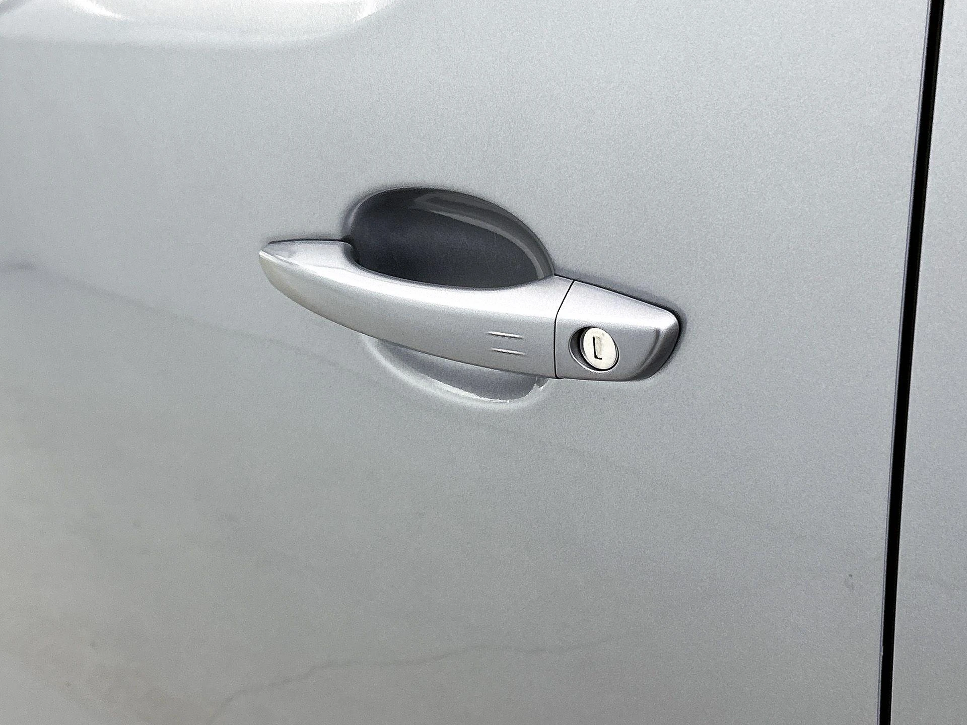 Opel-Vivaro-image-24