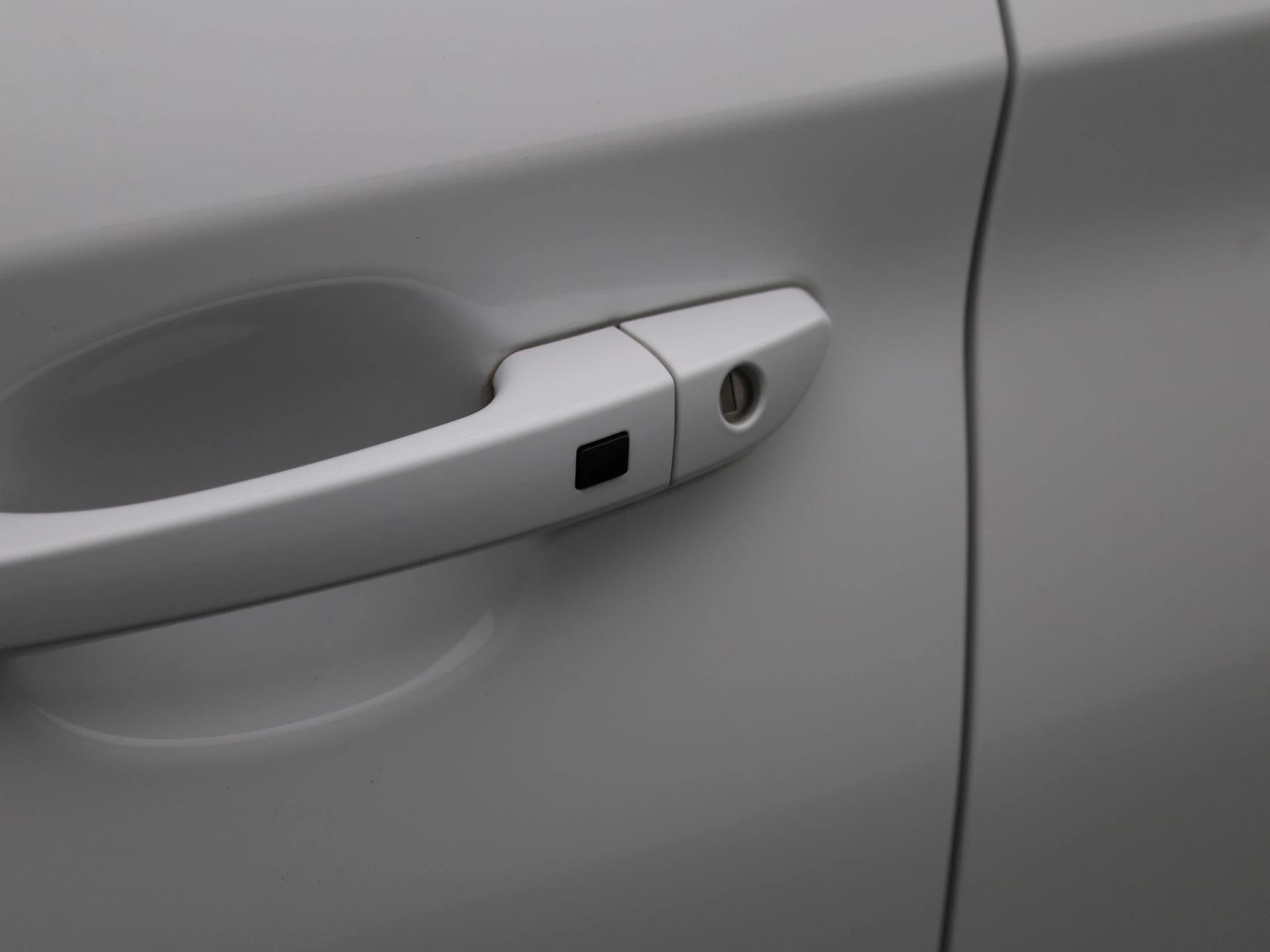 Hyundai-Kona-image-14