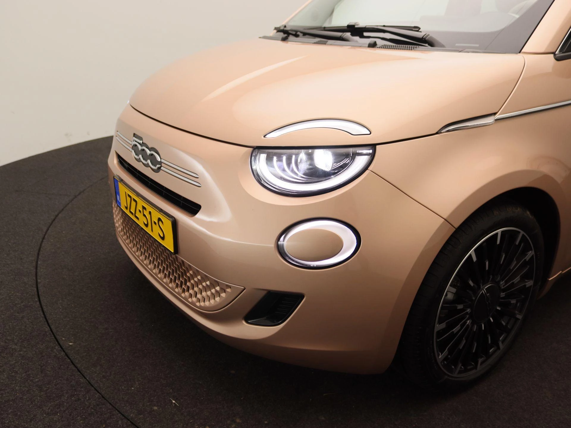 Fiat 500 1.0 Hybrid La Prima