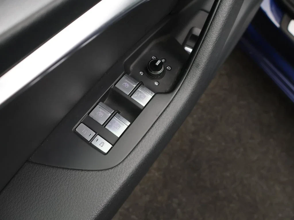 Audi-A6-image-19