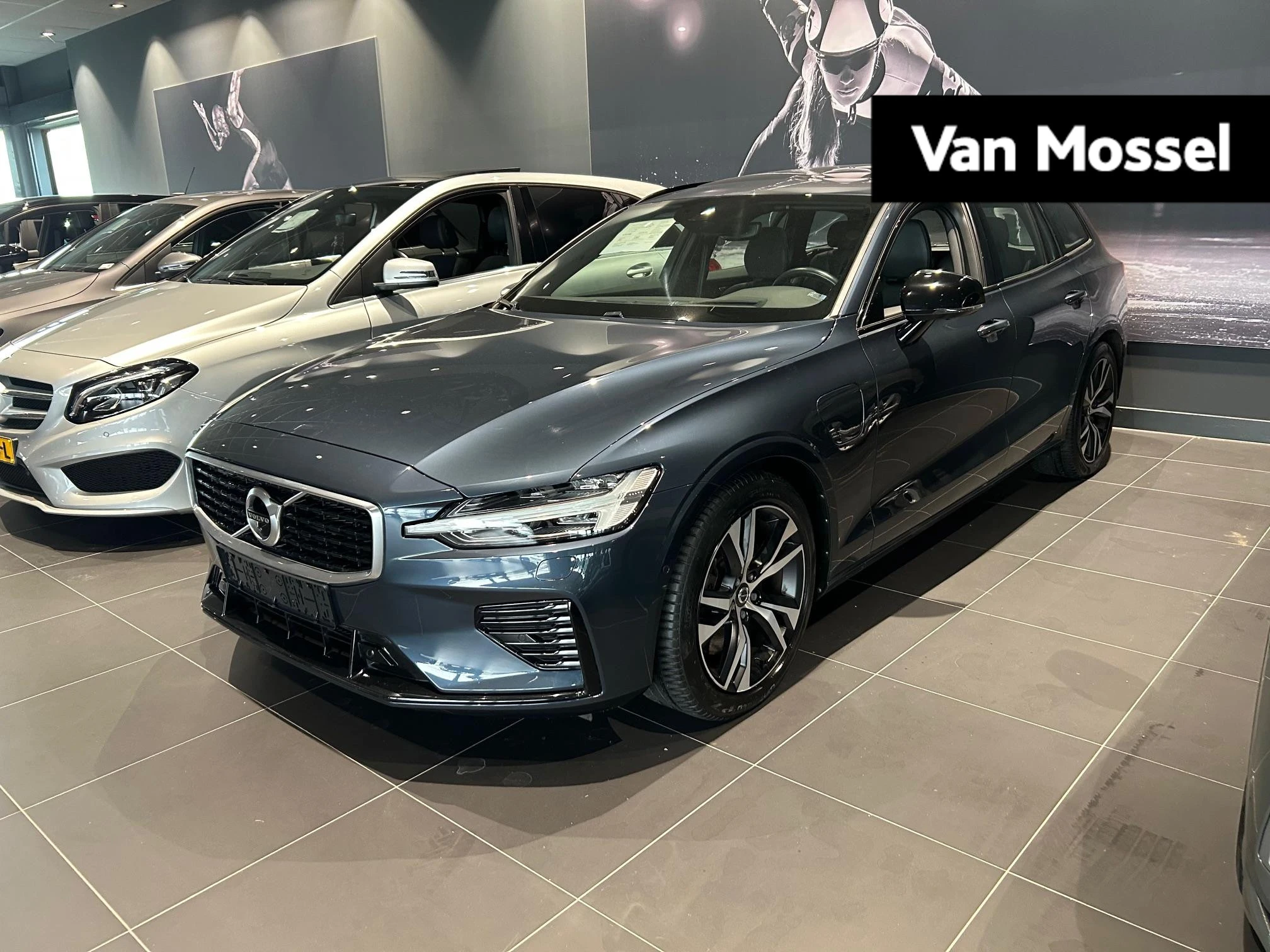 Volvo-V60-image-0