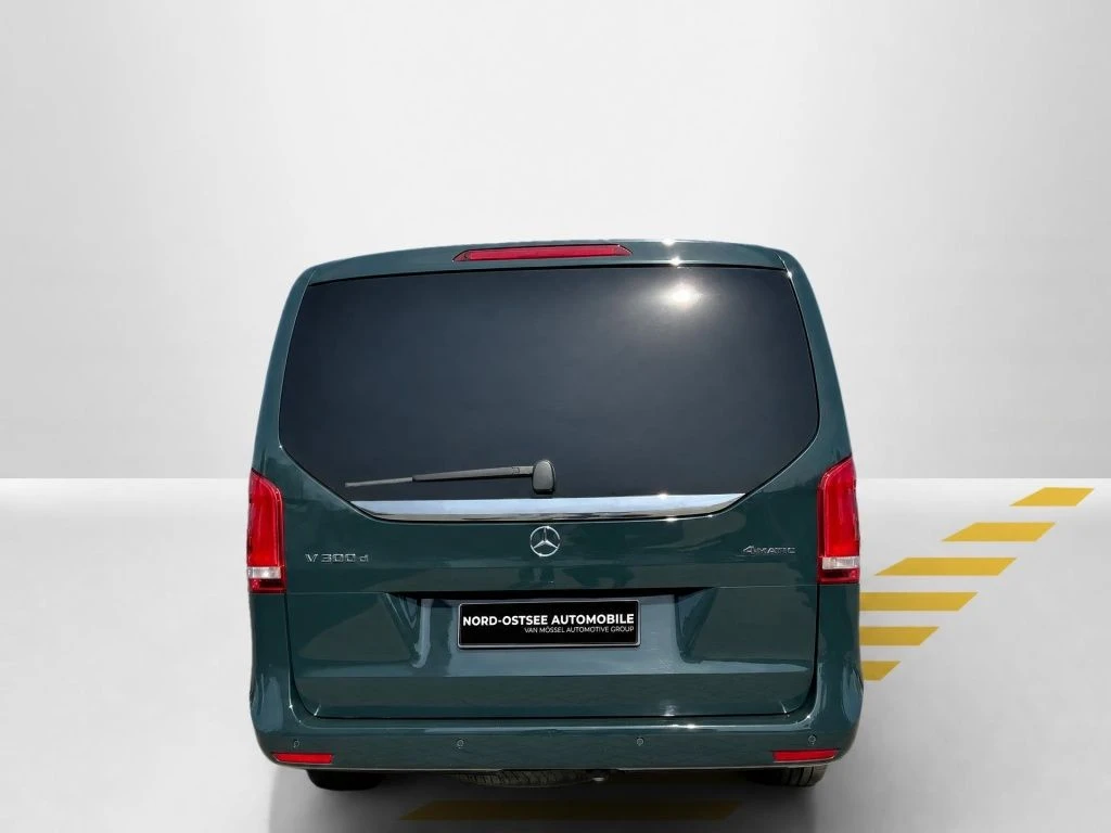 Mercedes-Benz-V-Klasse 300-image-7