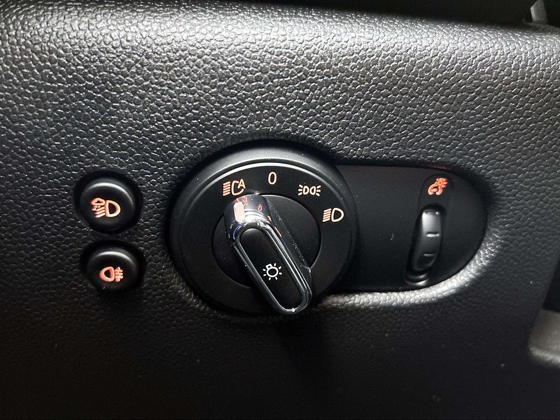 MINI-Cooper S-image-28