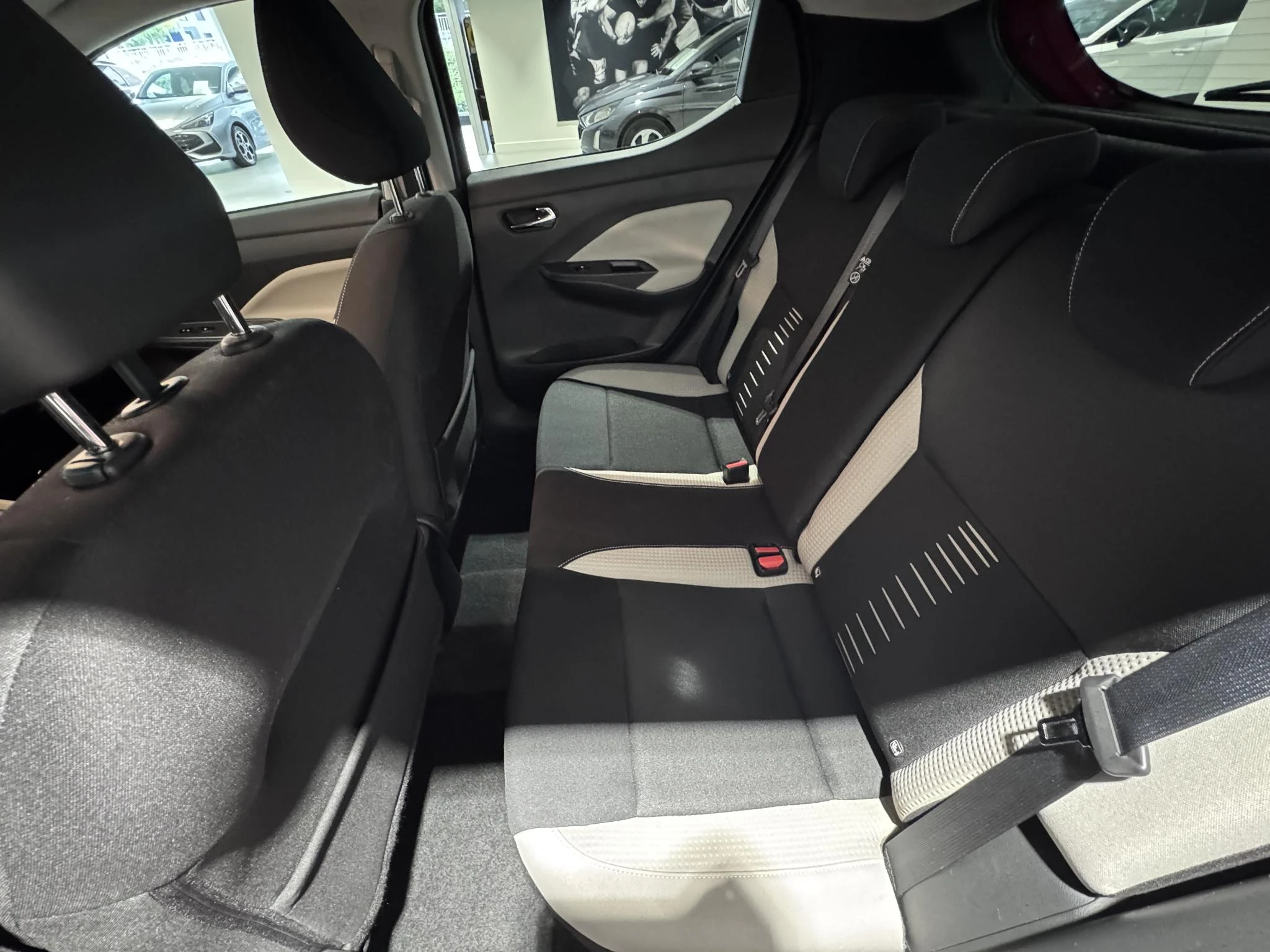 Nissan-Micra-image-6