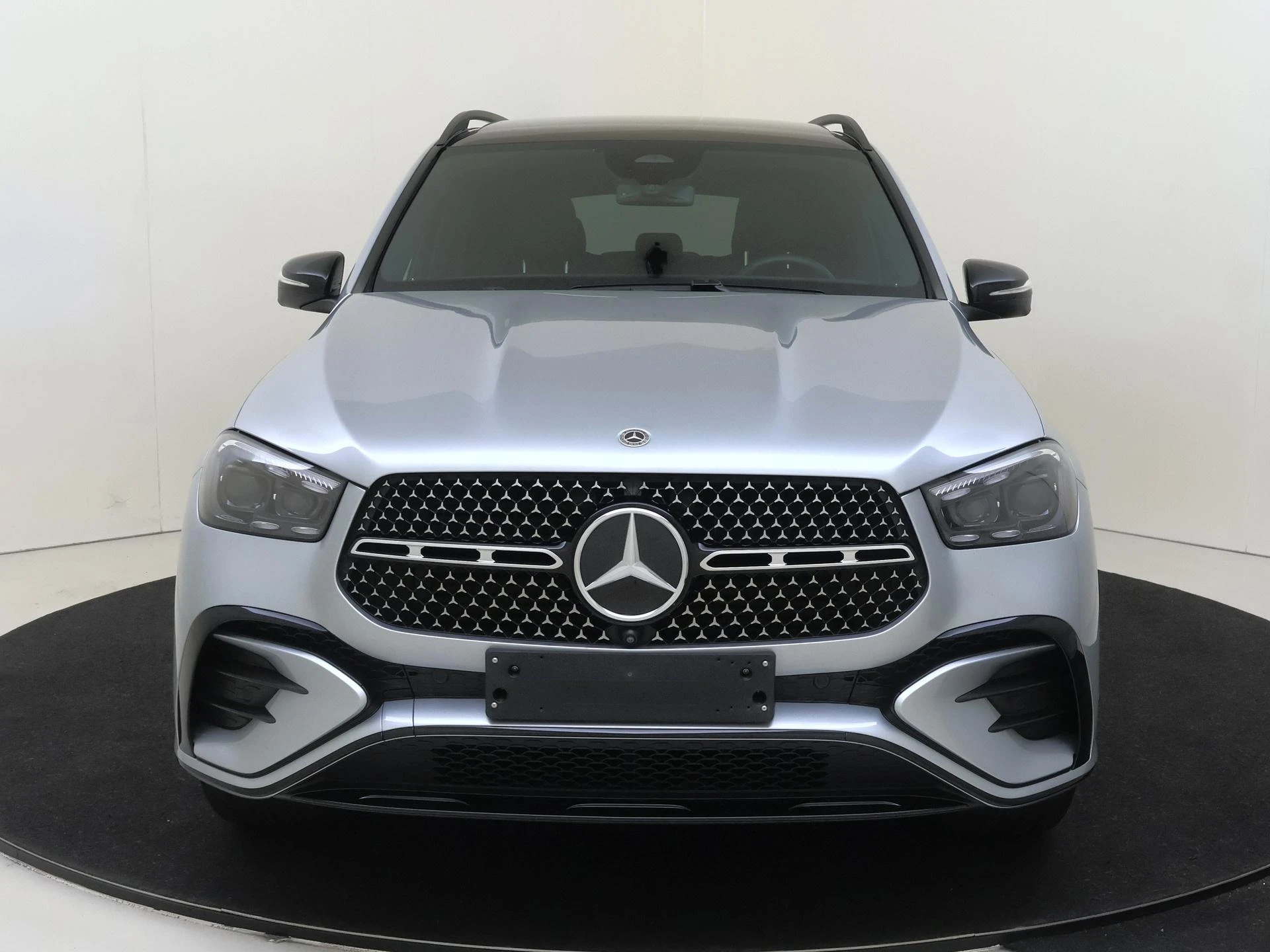 Mercedes-Benz-GLE-image-5
