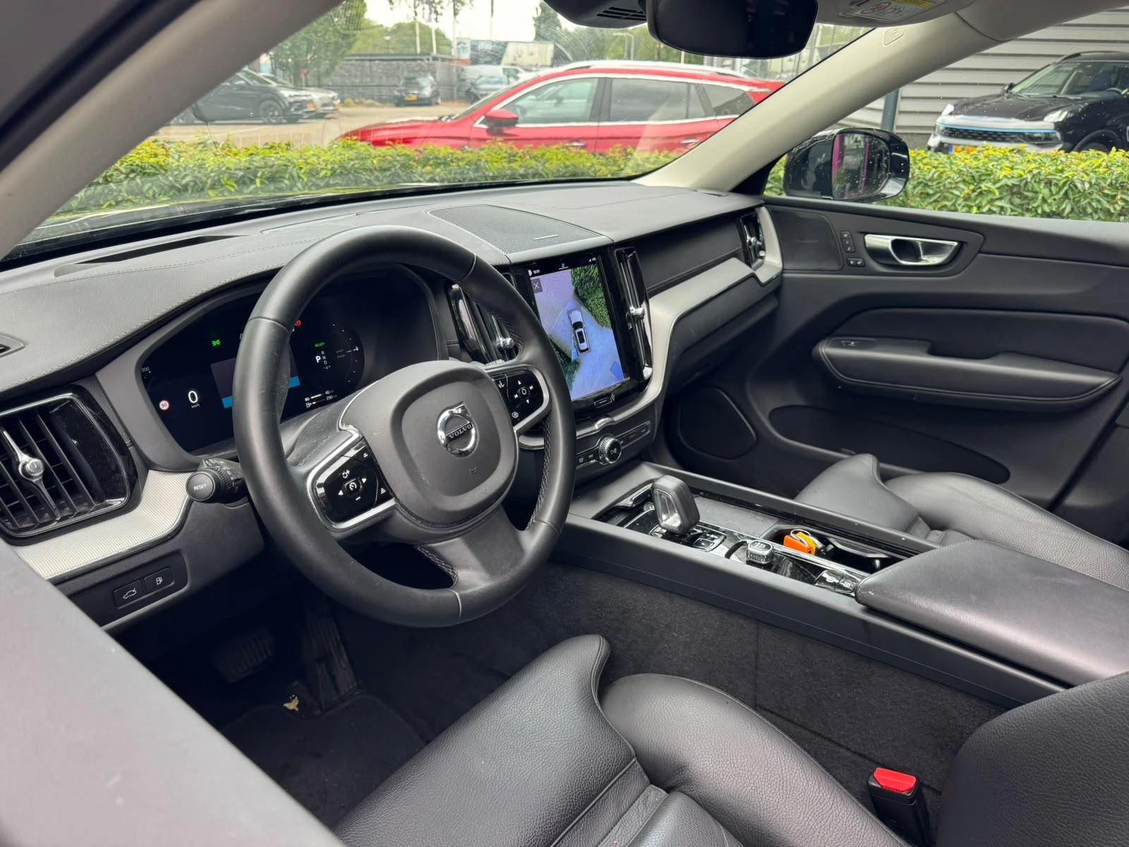 Volvo-XC60-image-4