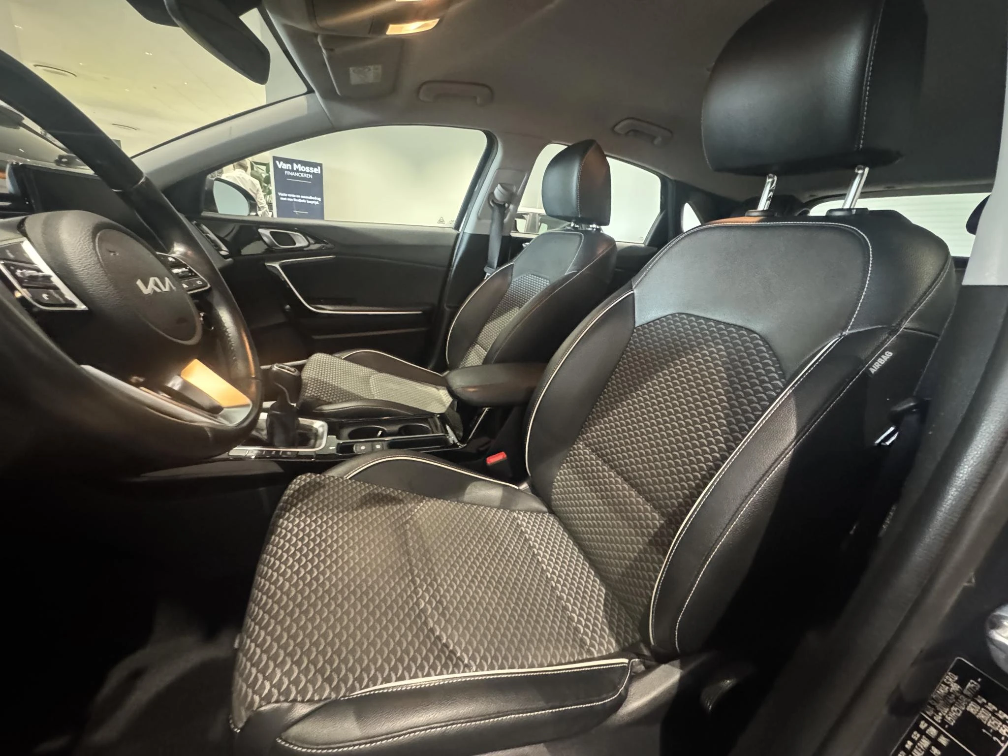 Kia-cee'd-image-12