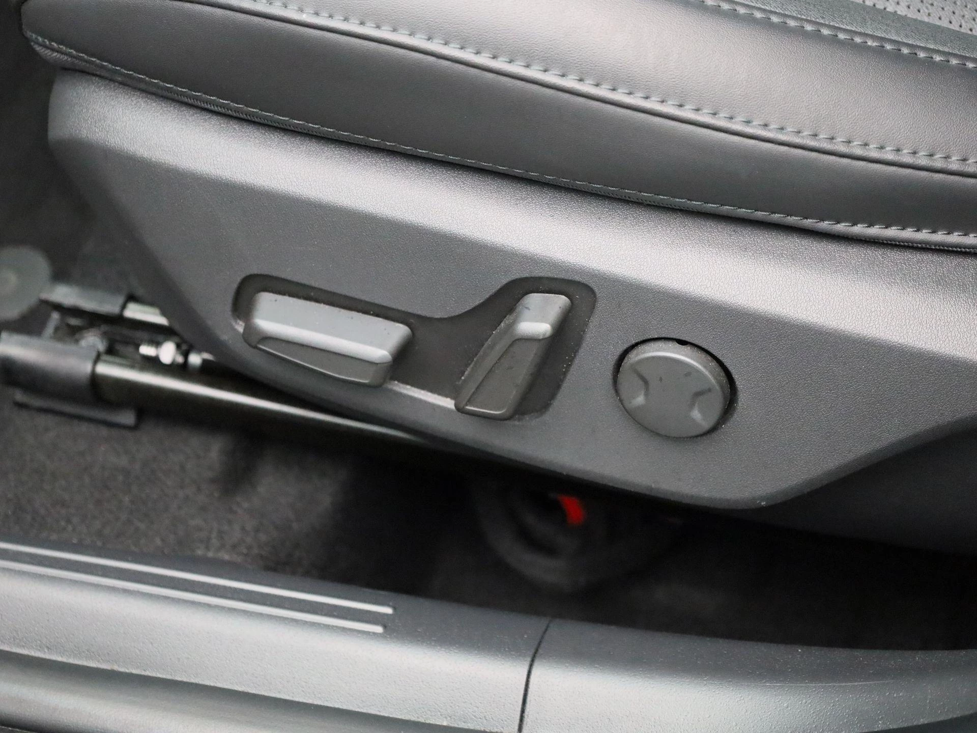 Kia-Niro-image-37