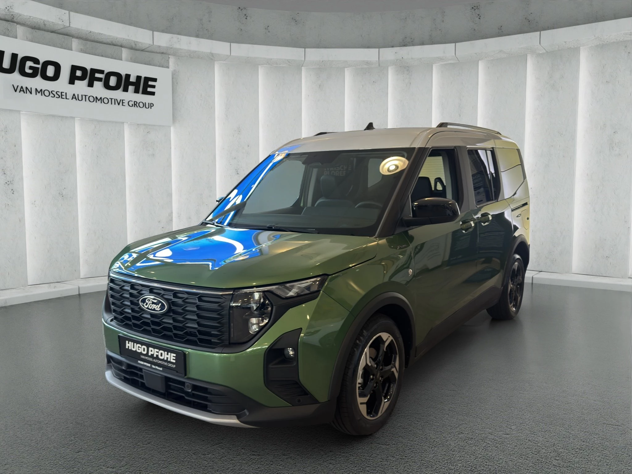 Ford-Tourneo Courier-image-0