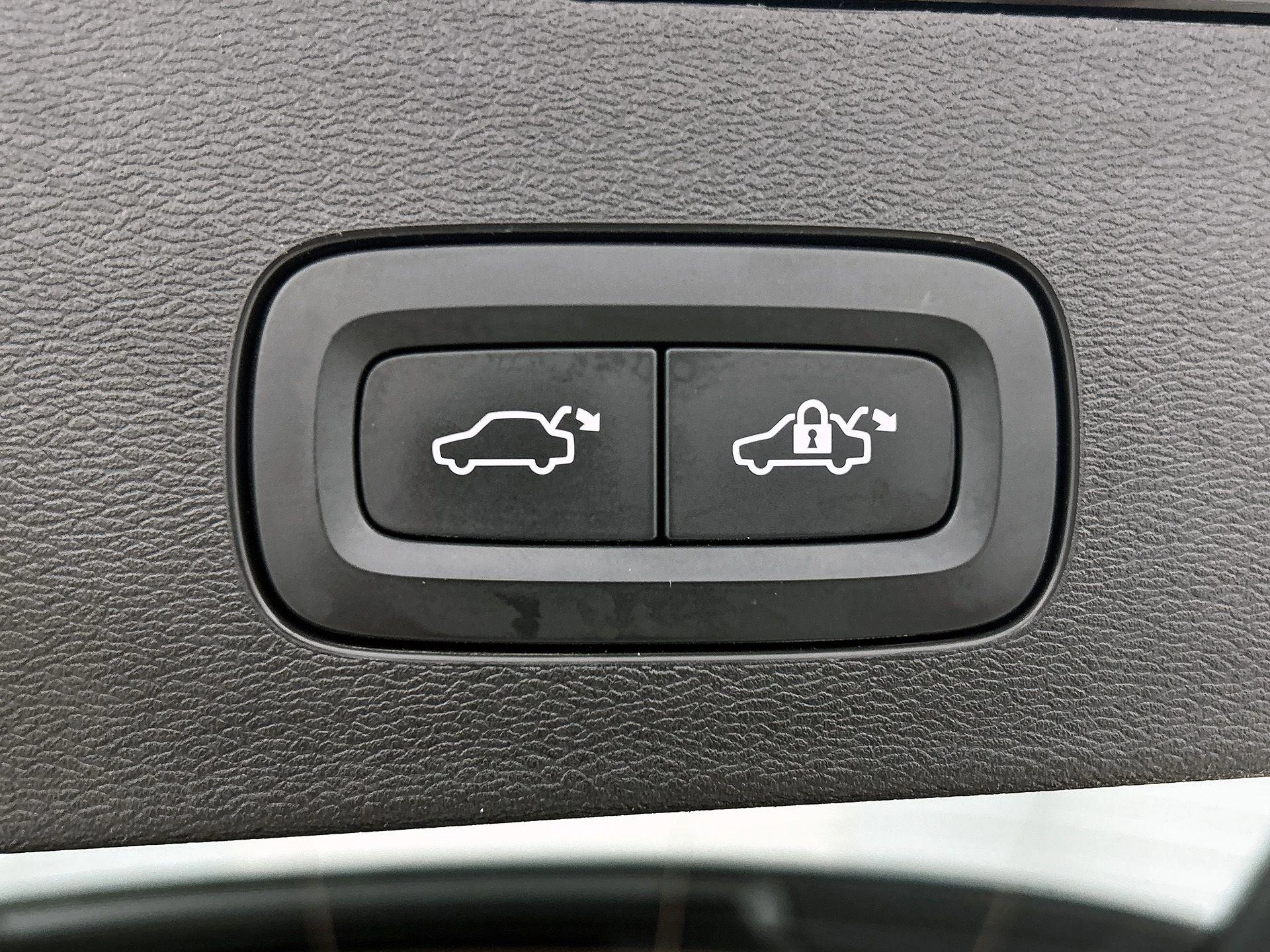 Volvo V60 T6 PHEV 4x4 Core Aut.