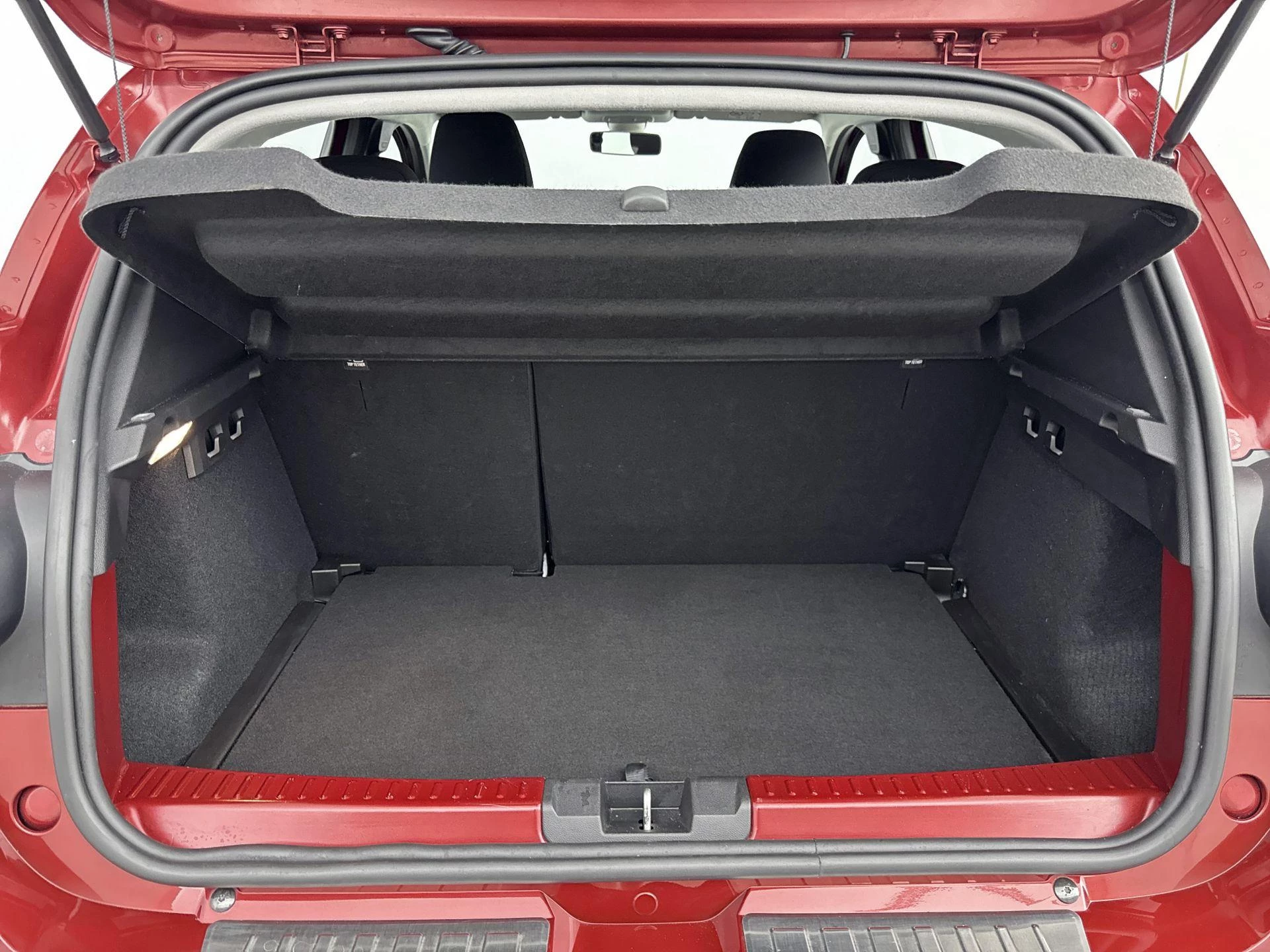 Dacia-Sandero Stepway-image-20