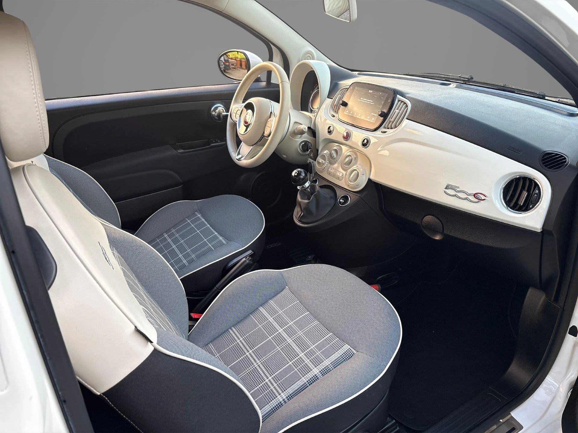 Fiat-500C-image-4