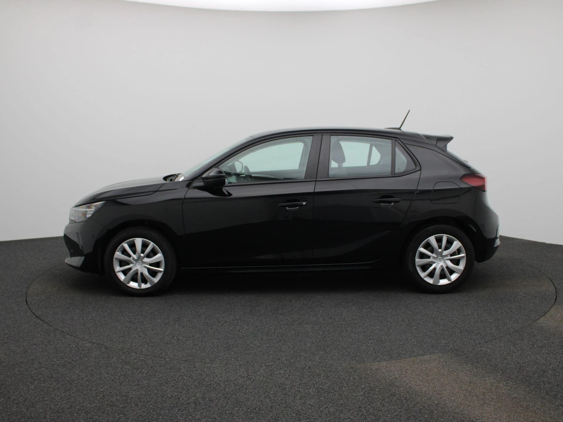 Opel-Corsa-image-3