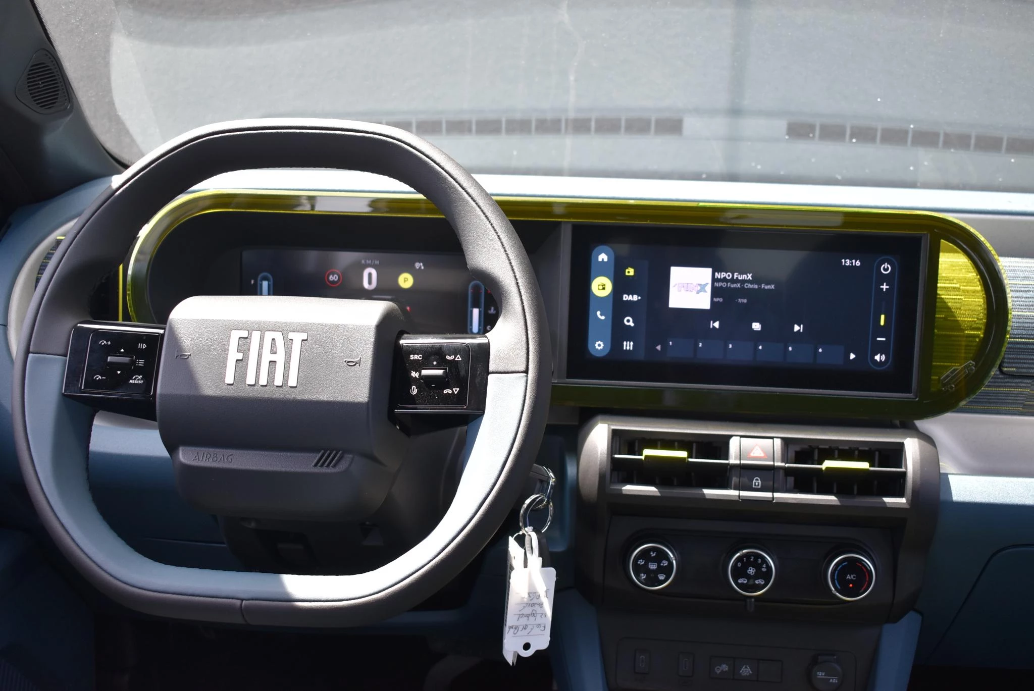 Fiat-Grande Panda-image-24