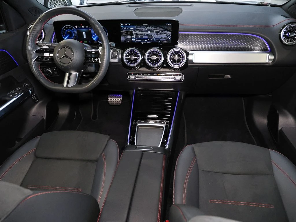 Mercedes-Benz-EQB 250+-image-12