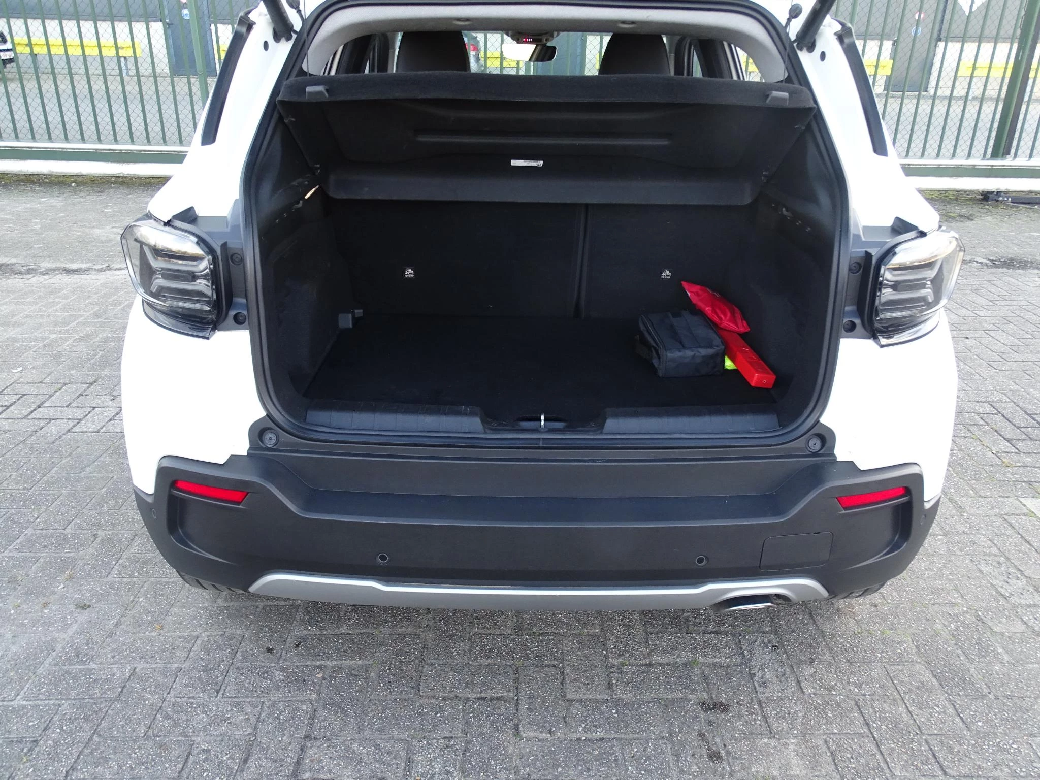 Jeep Avenger 1.2T Summit