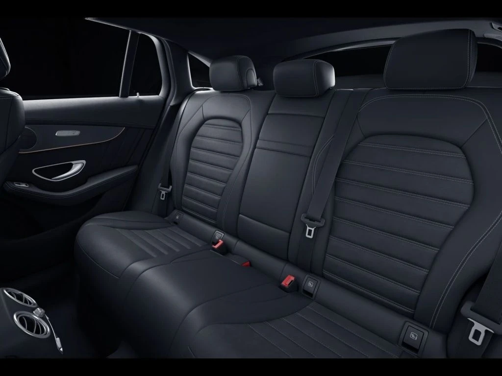 Mercedes-Benz-EQC 400-image-10