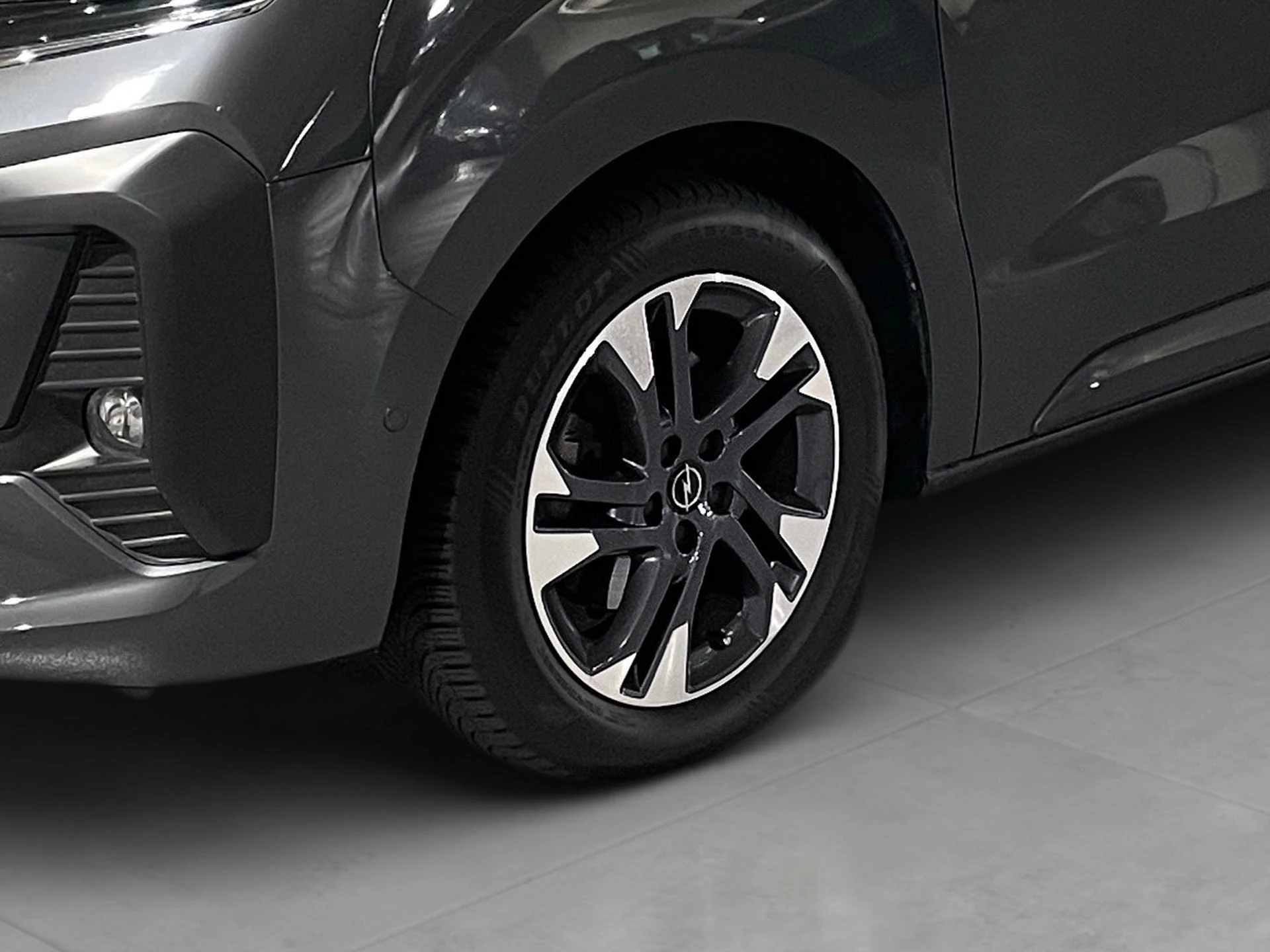 Opel-Zafira-image-20