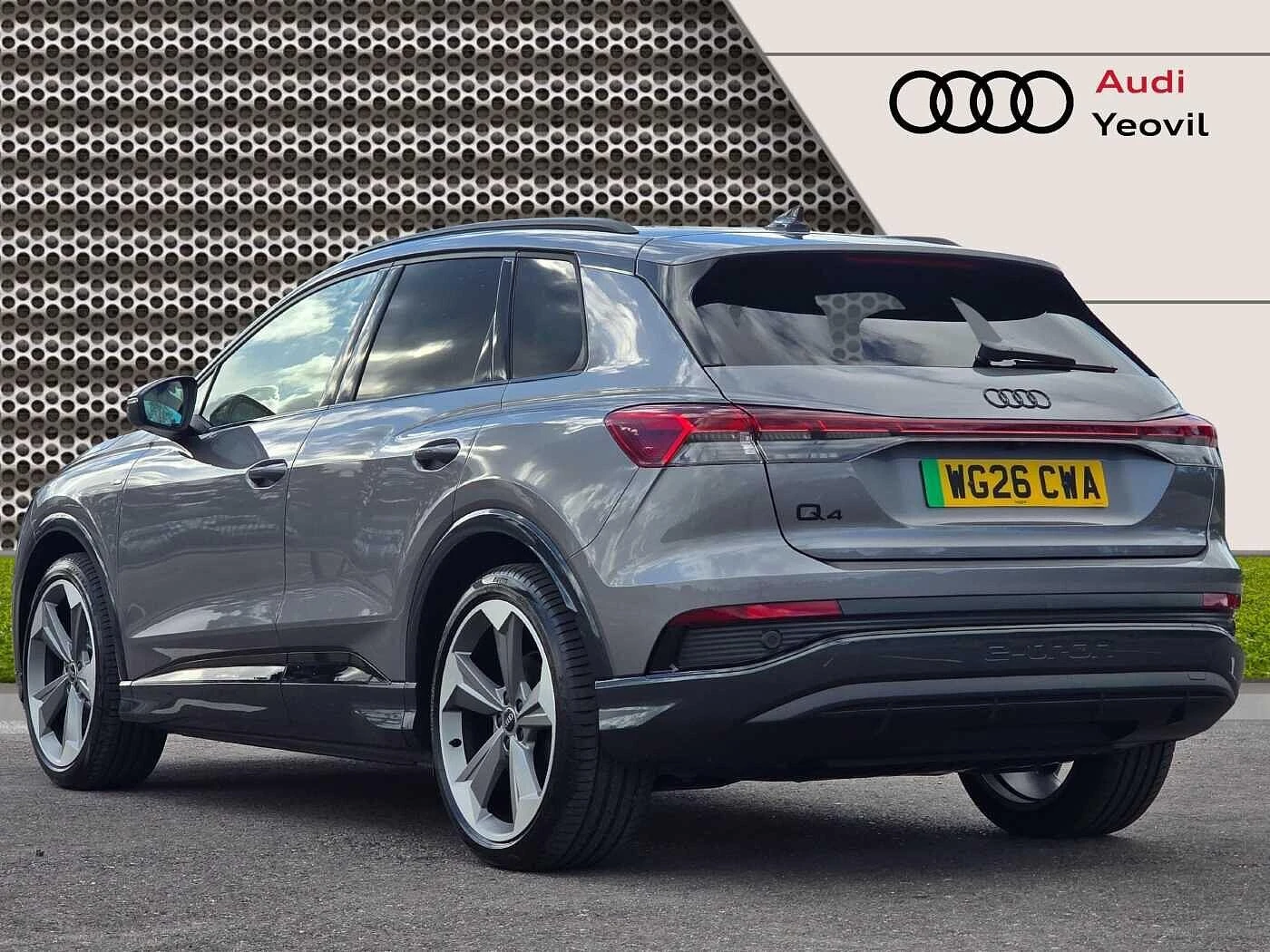 Audi-Q4 e-tron-image-2