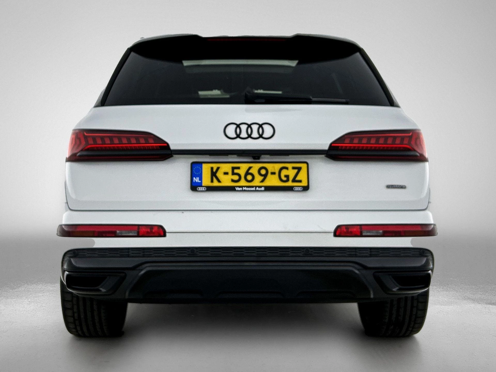 Audi-Q7-image-2