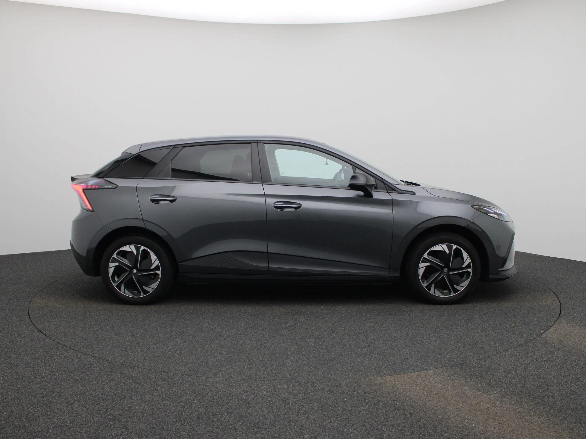MG-MG4 EV-image-5
