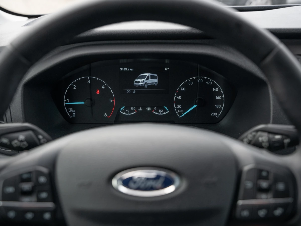 Ford-Transit-image-7