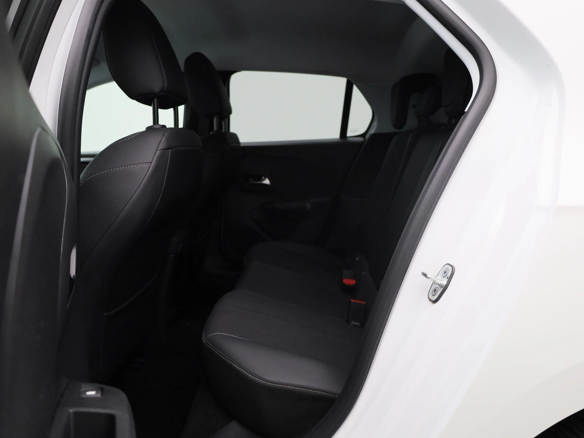Opel-Corsa-image-12