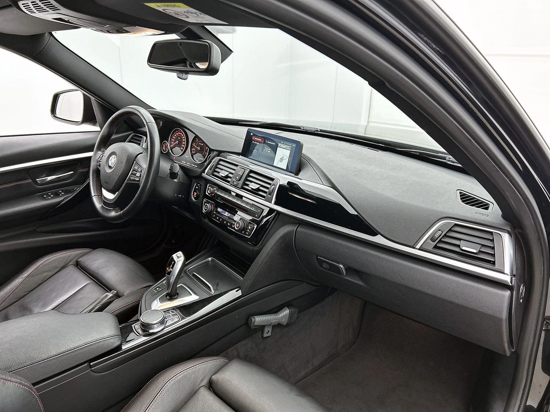 BMW 3 Serie 318i Corporate Lease High Executive
