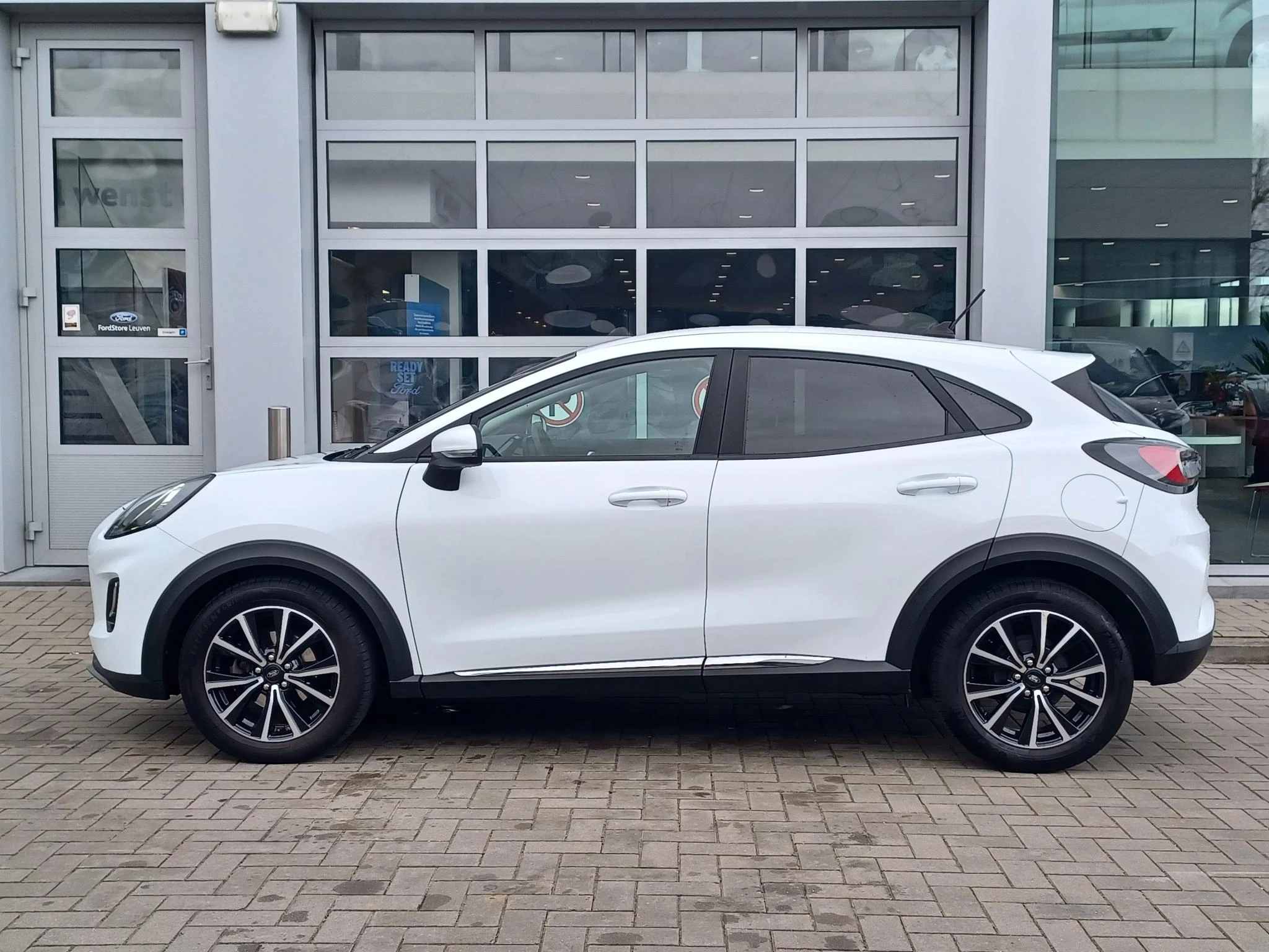 Ford Puma 1.0i Ecoboost mHEV 92kW Titanium
