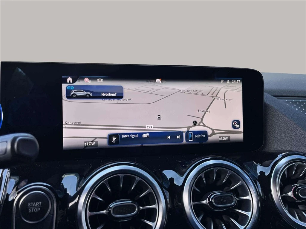 Mercedes-Benz-EQA-image-12