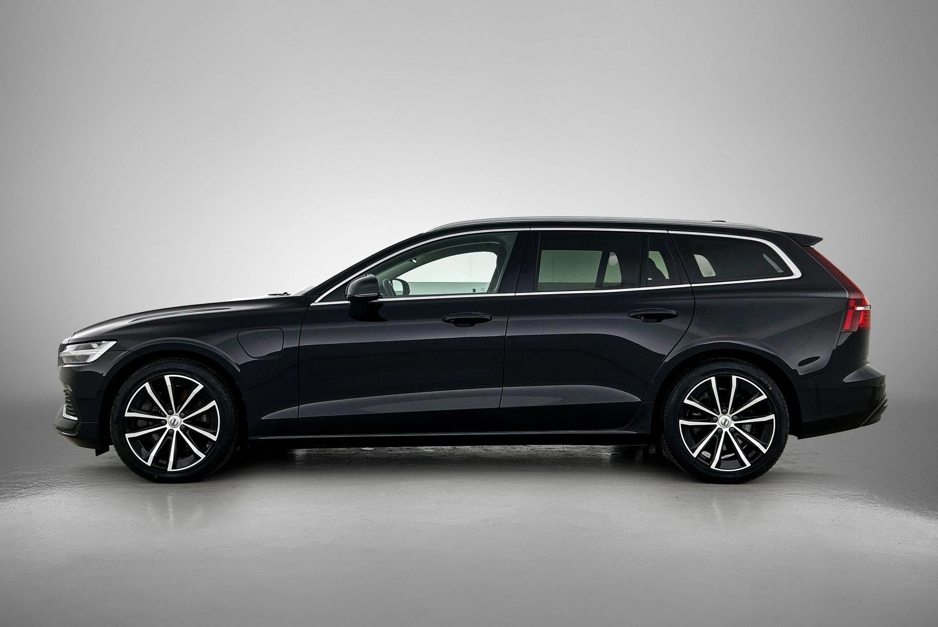 Volvo V60 T6 PHEV 4x4 Core Aut.